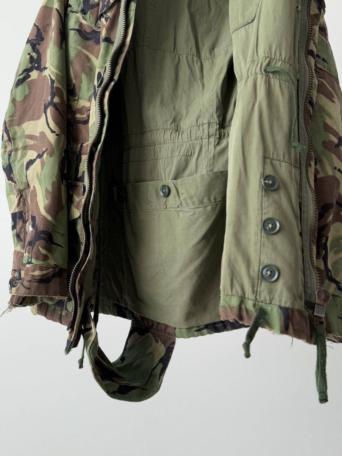 Vintage 1968 Pattern Vintage British Army DPM Camo Combat Suit Size US L / EU 52-54 / 3 - 10 Thumbnail