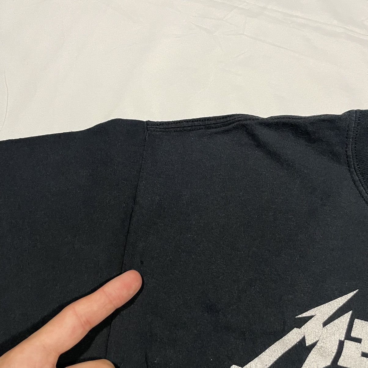 Le Grande Bleu (L.G.B.) METALLICA HARDWIRED TO SELF-DESTRUCT PROMO RARE T SHIRT Size US M / EU 48-50 / 2 - 4 Thumbnail