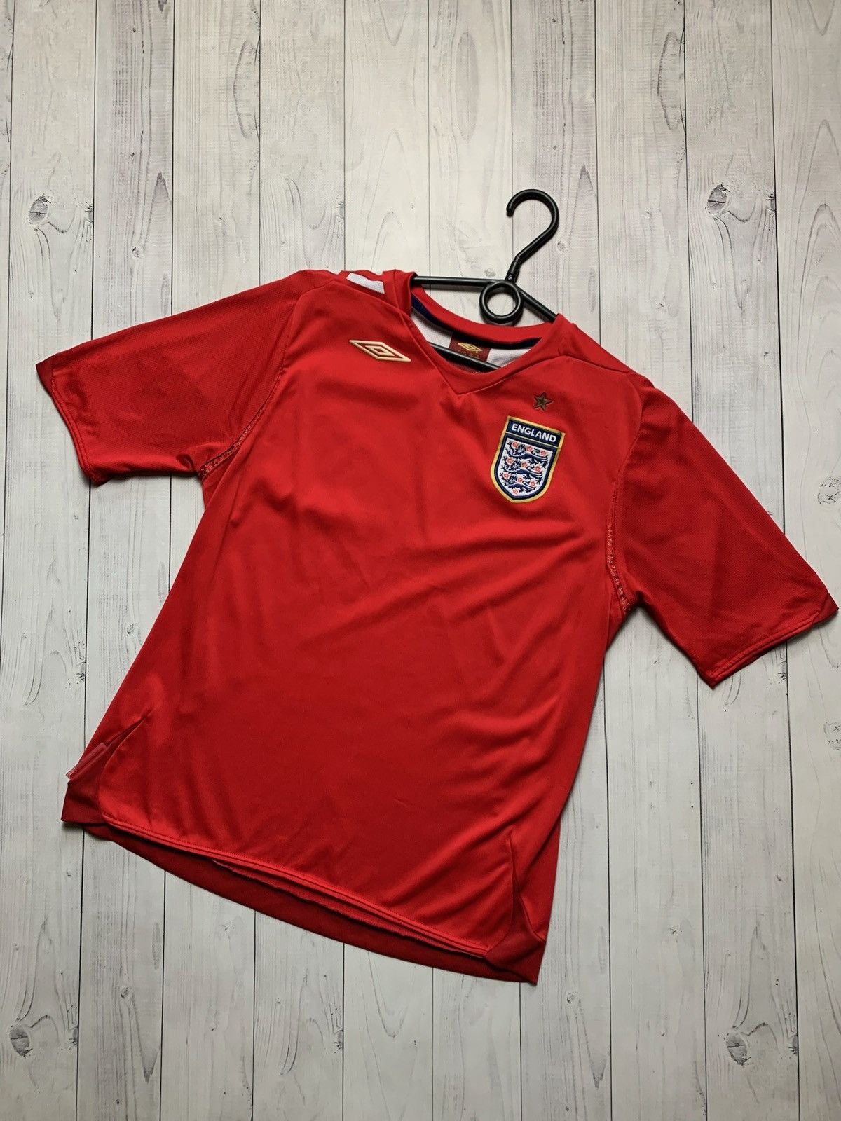 Umbro × Vintage Vintage Umbro England soccer jersey women M Size S / US 4 / IT 40 - 1 Thumbnail