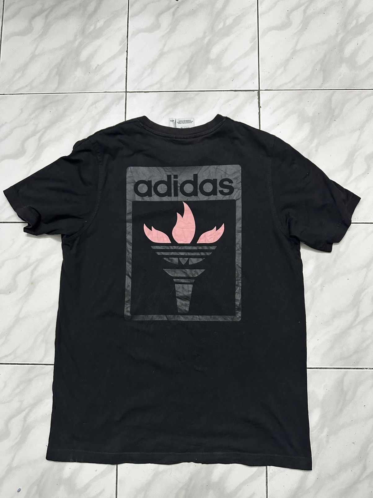 Adidas ADIDAS ORIGINAL’S BLACK PINK TSHIRT Size US M / EU 48-50 / 2 - 2 Thumbnail