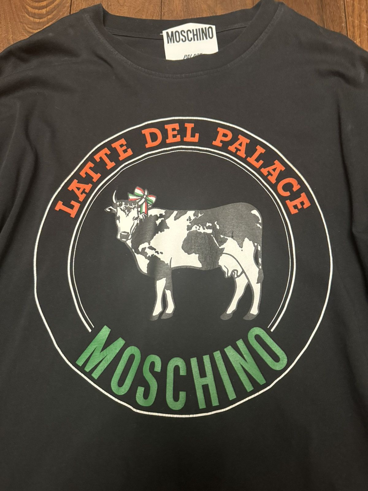 トップス PALACE MOSCHINO COW LONGSLEEVE BLACK(S) PALACE MOSCHINO COW LONGSLEEVE BLACK(S) - メルカリ