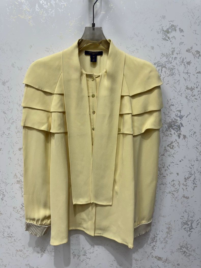 Louis Vuitton Louis Vuitton Yellow Silk Button Up Shirt - dmc Size US S / EU 44-46 / 1 - 1 Thumbnail