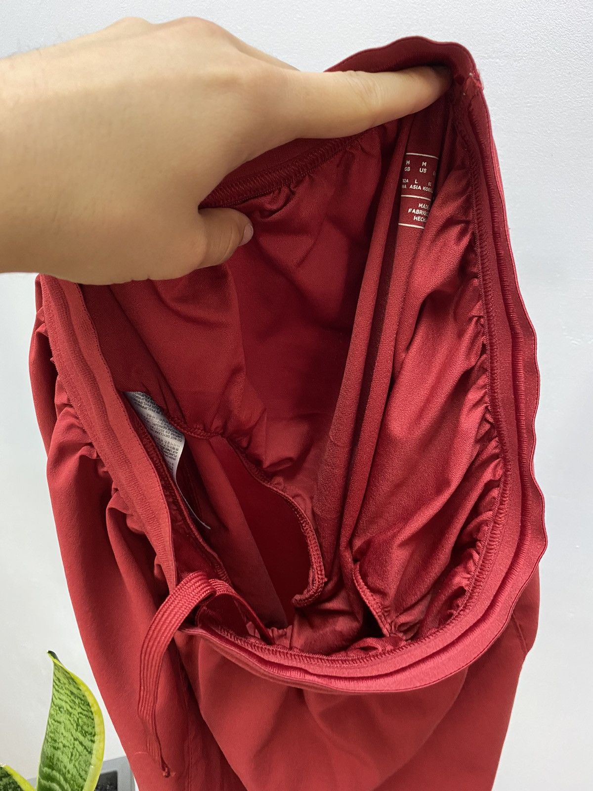 New Balance FC Liverpool 2017 2018 125 Years New Balance Soccer shorts Size US 32 / EU 48 - 15 Thumbnail