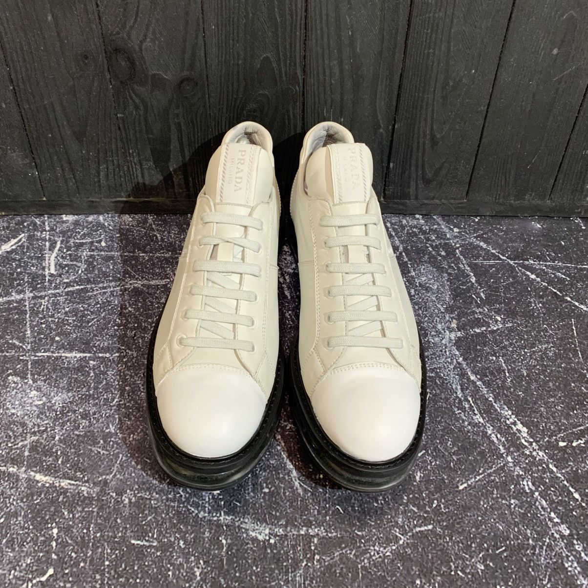 Prada Prada Women’s Leather Sneakers Size 40, 26 cm Size US 10 / IT 40 - 6 Thumbnail