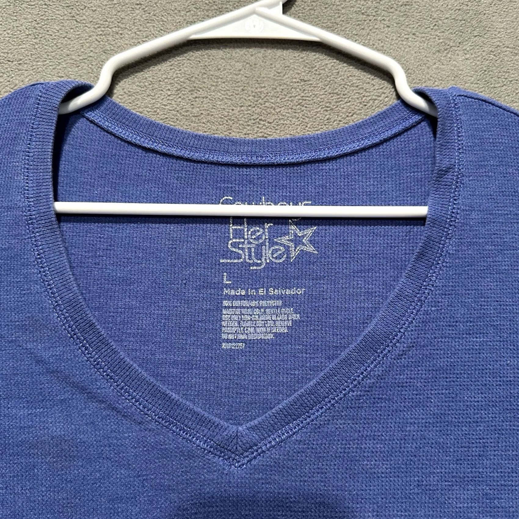 Vintage Dallas Cowboys Football Her Style Blue Graphic V-neck Thermal Shirt L Womens GUC Size L / US 10 / IT 46 - 4 Thumbnail