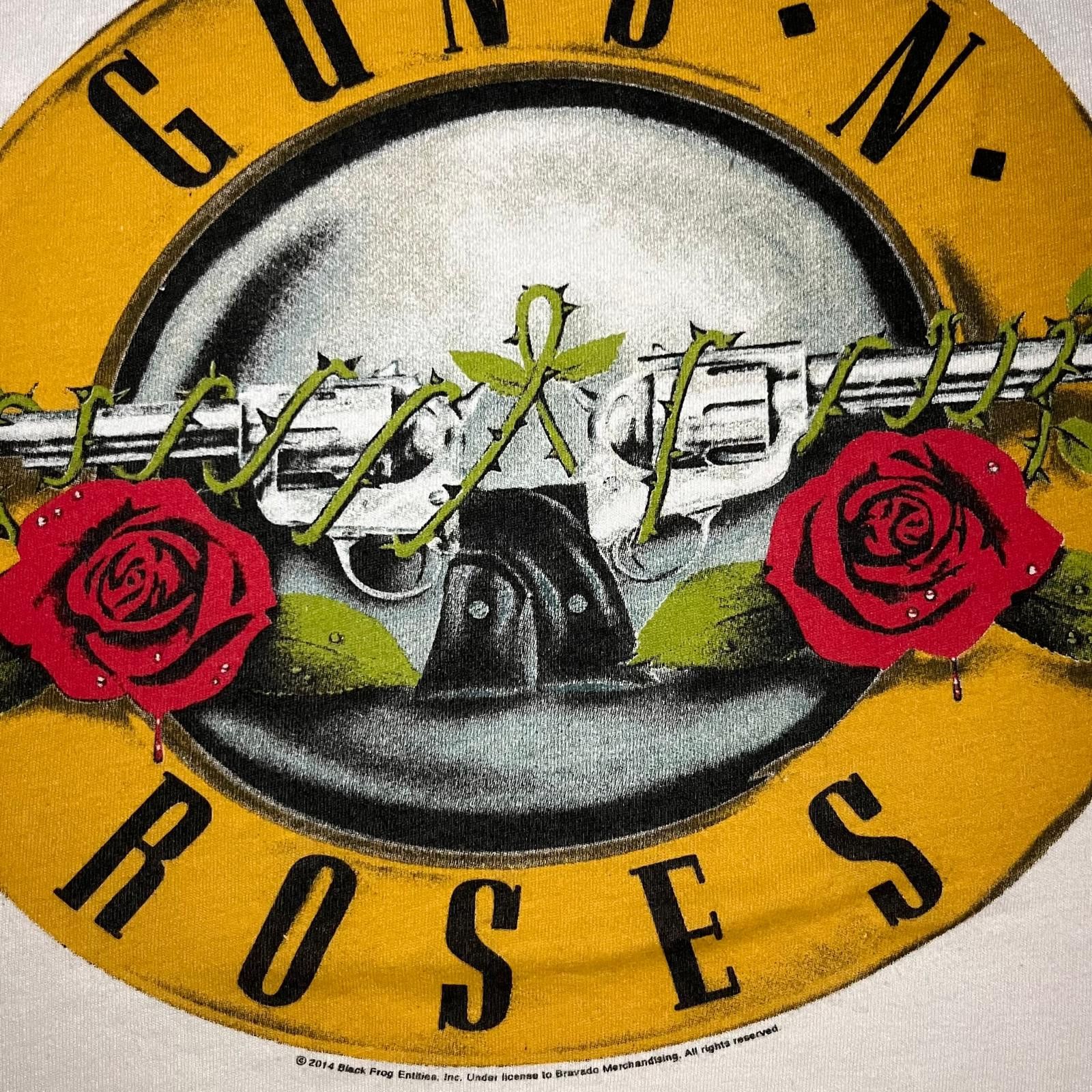 Guns N' Roses Guns N’ Roses 🌹 Barbed Logo Raglan Tee – Size M Size US M / EU 48-50 / 2 - 6 Thumbnail