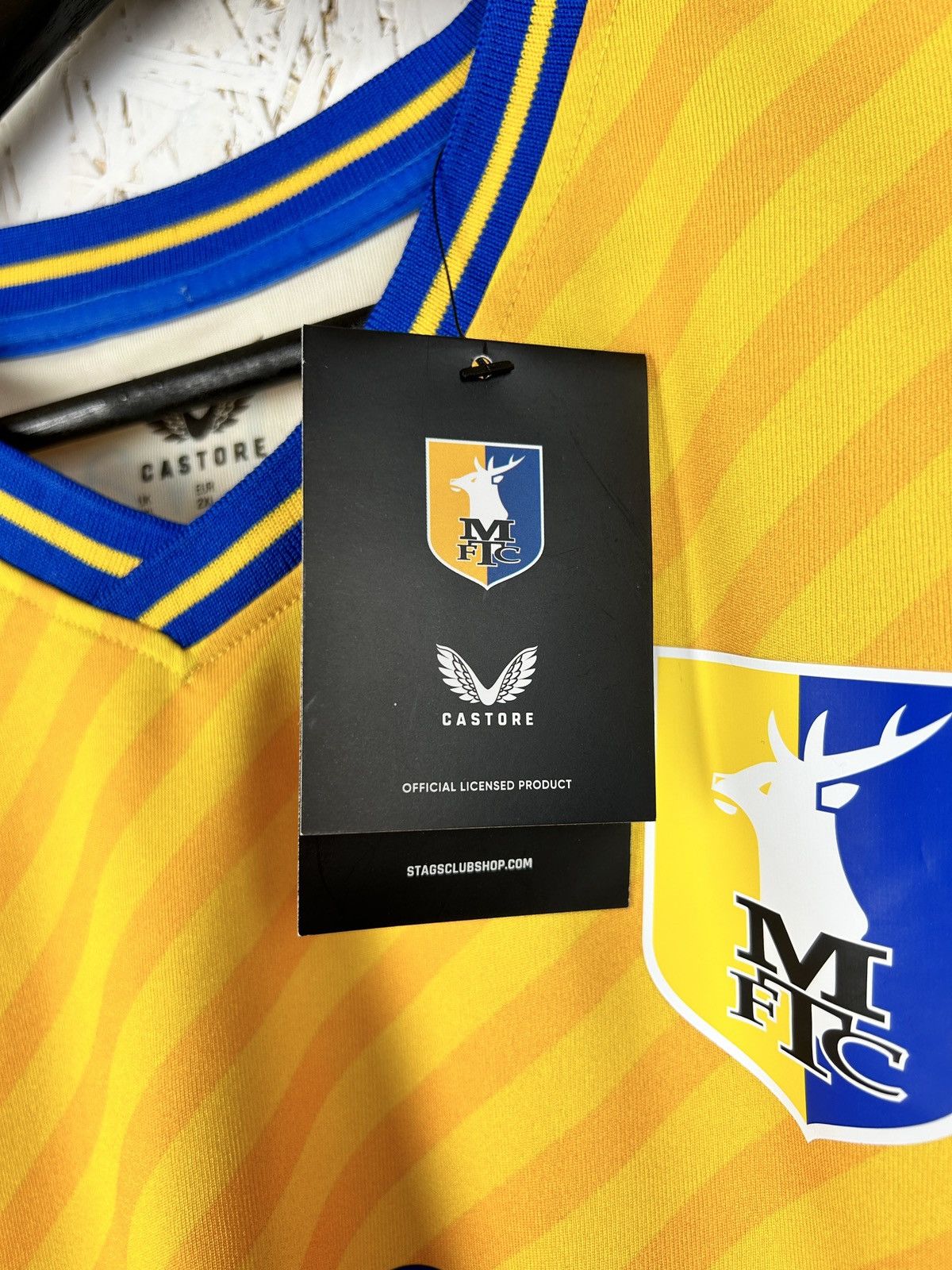 Castore BNWT Castore Mansfield Town 2023/24 Home Kit Soccer Jersey Size US XXL / EU 58 / 5 - 3 Thumbnail