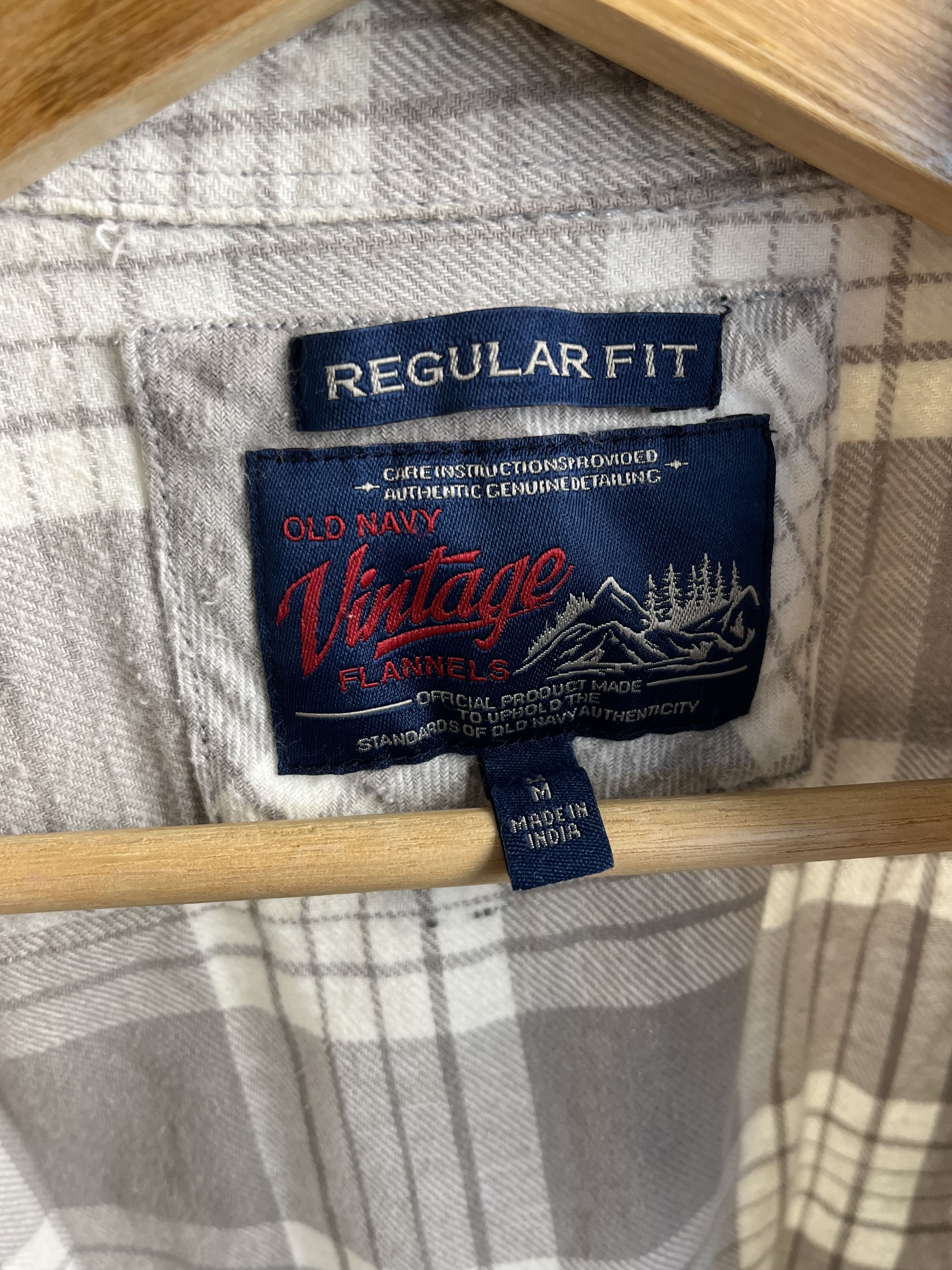 Old Navy Old Navy Flannel Shirt Size US M / EU 48-50 / 2 - 4 Thumbnail