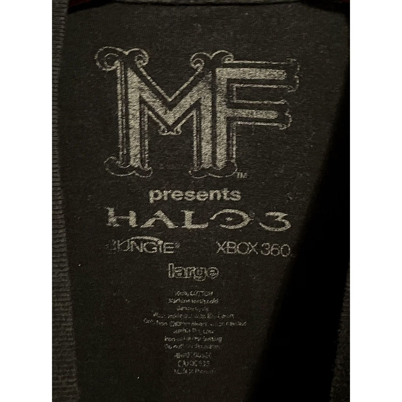 Halo Vtg Halo 3 Video Game Promo T-Shirt Size L Black Xbox Microsoft Massive Fine C249 MF Men Short Sleeve Crew Neck Graphic Print Logo 2000s Geek Size US L / EU 52-54 / 3 - 4 Thumbnail
