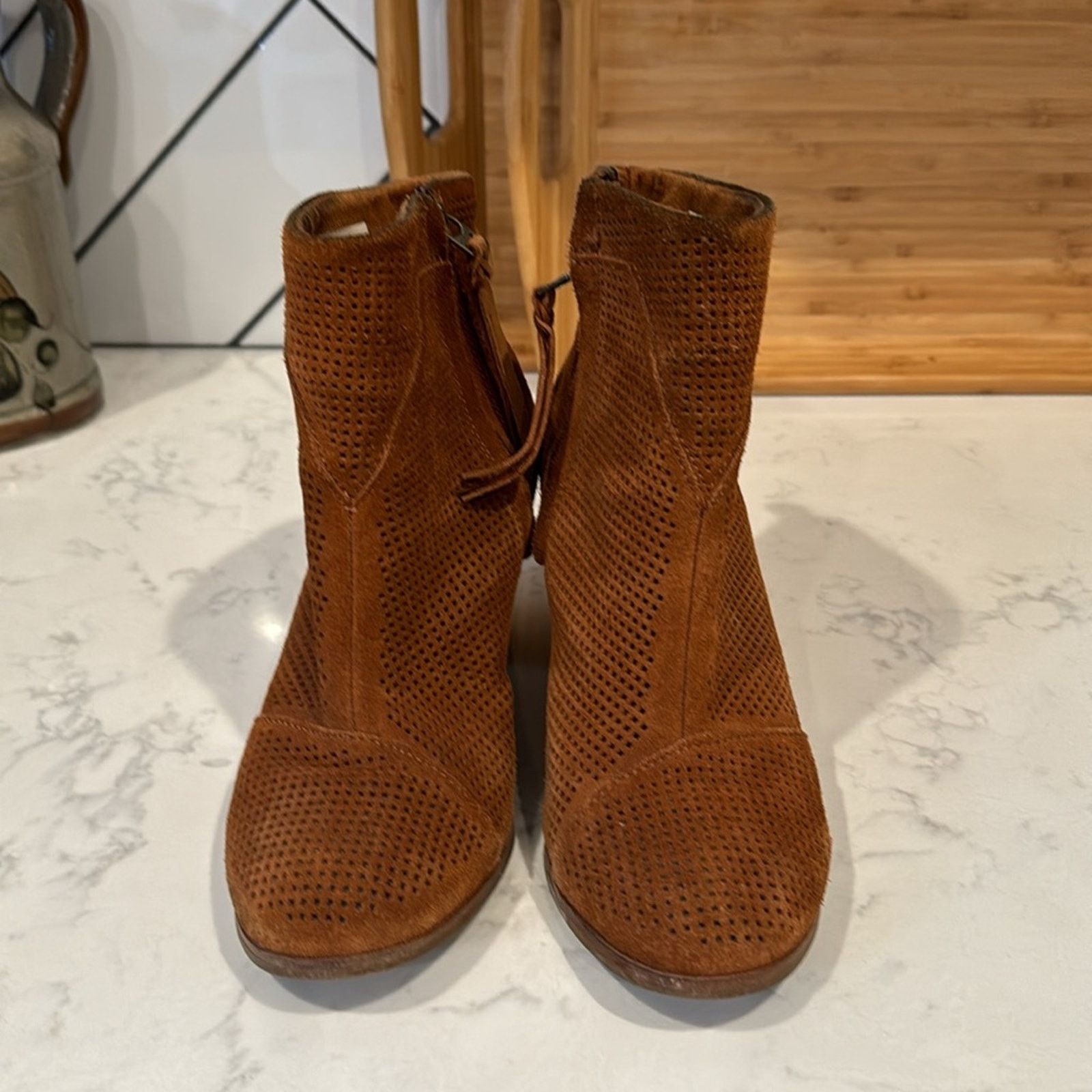 Toms Toms Lunata Chestnut Suede Perforated Boots booties size 7.5 Size US 7.5 / IT 37.5 - 6 Thumbnail