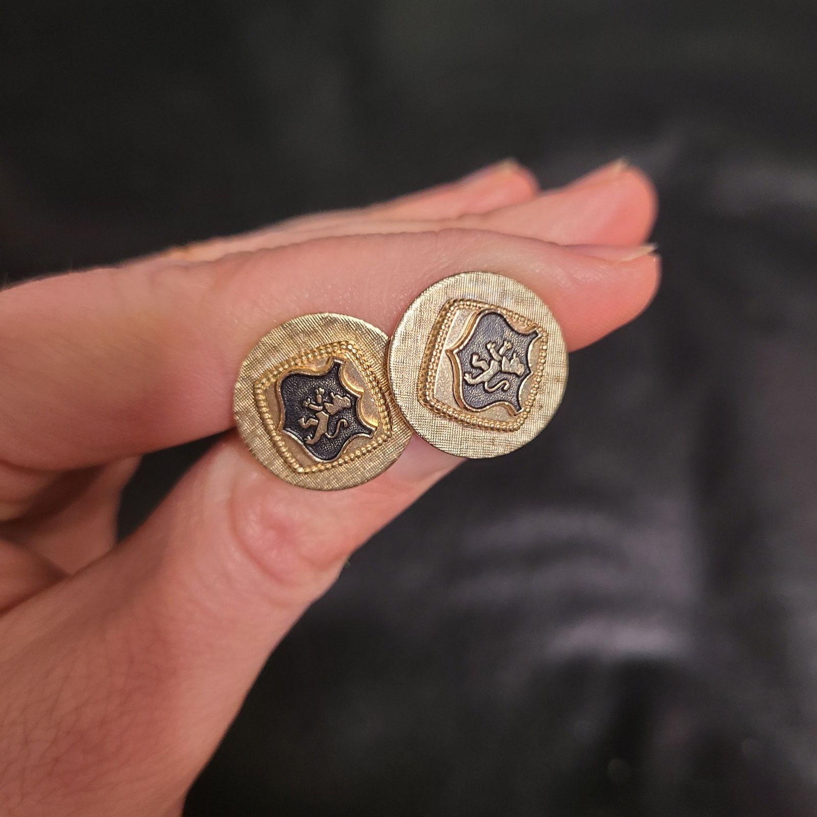 Vintage Vintage cathe Coat of Arms Lion Shield cufflinks Tie Pin Size ONE SIZE - 2 Thumbnail