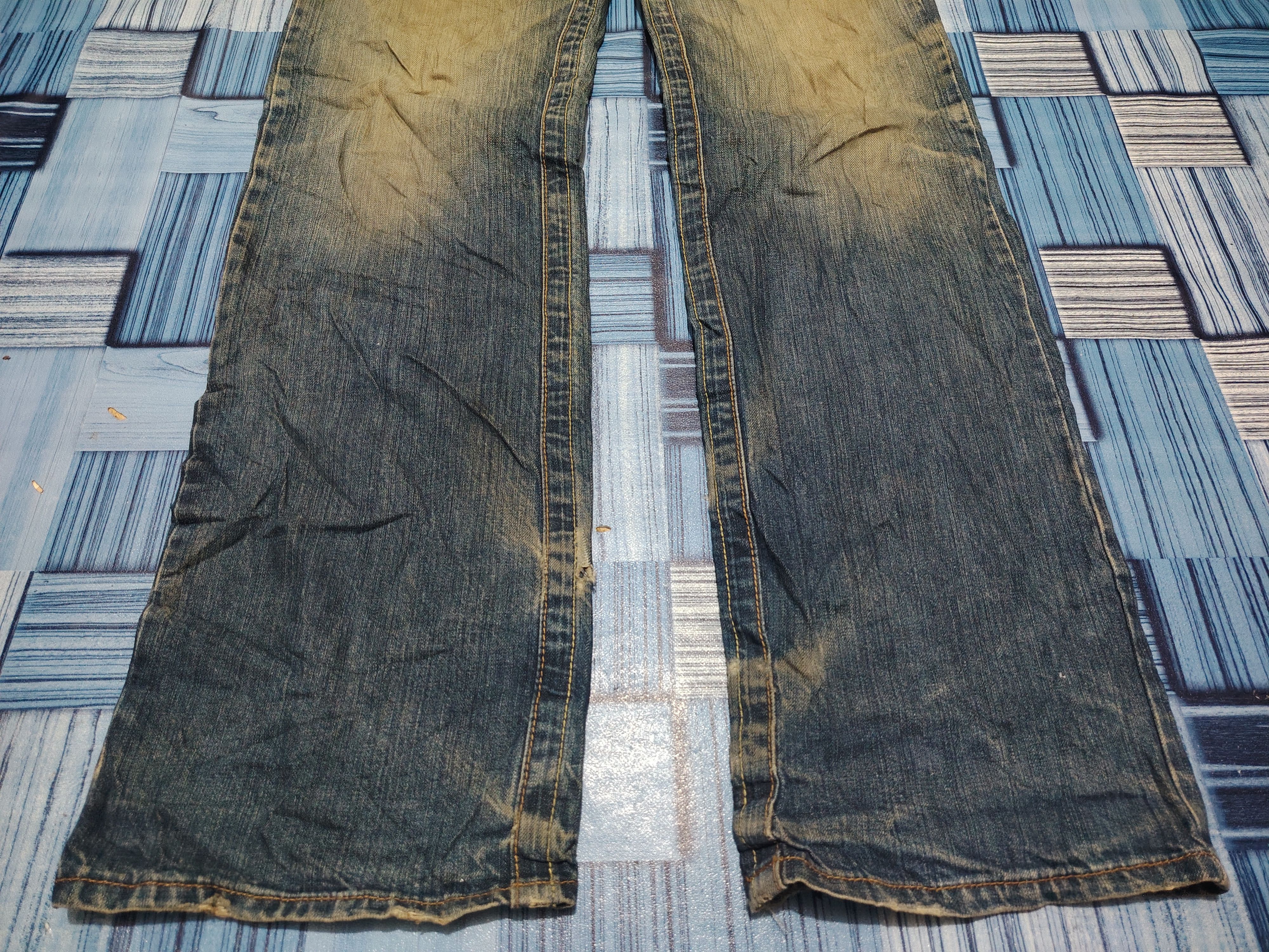 The GV Gallery Japanese Blue Way Distressed Jeans Size US 31 - 4 Thumbnail