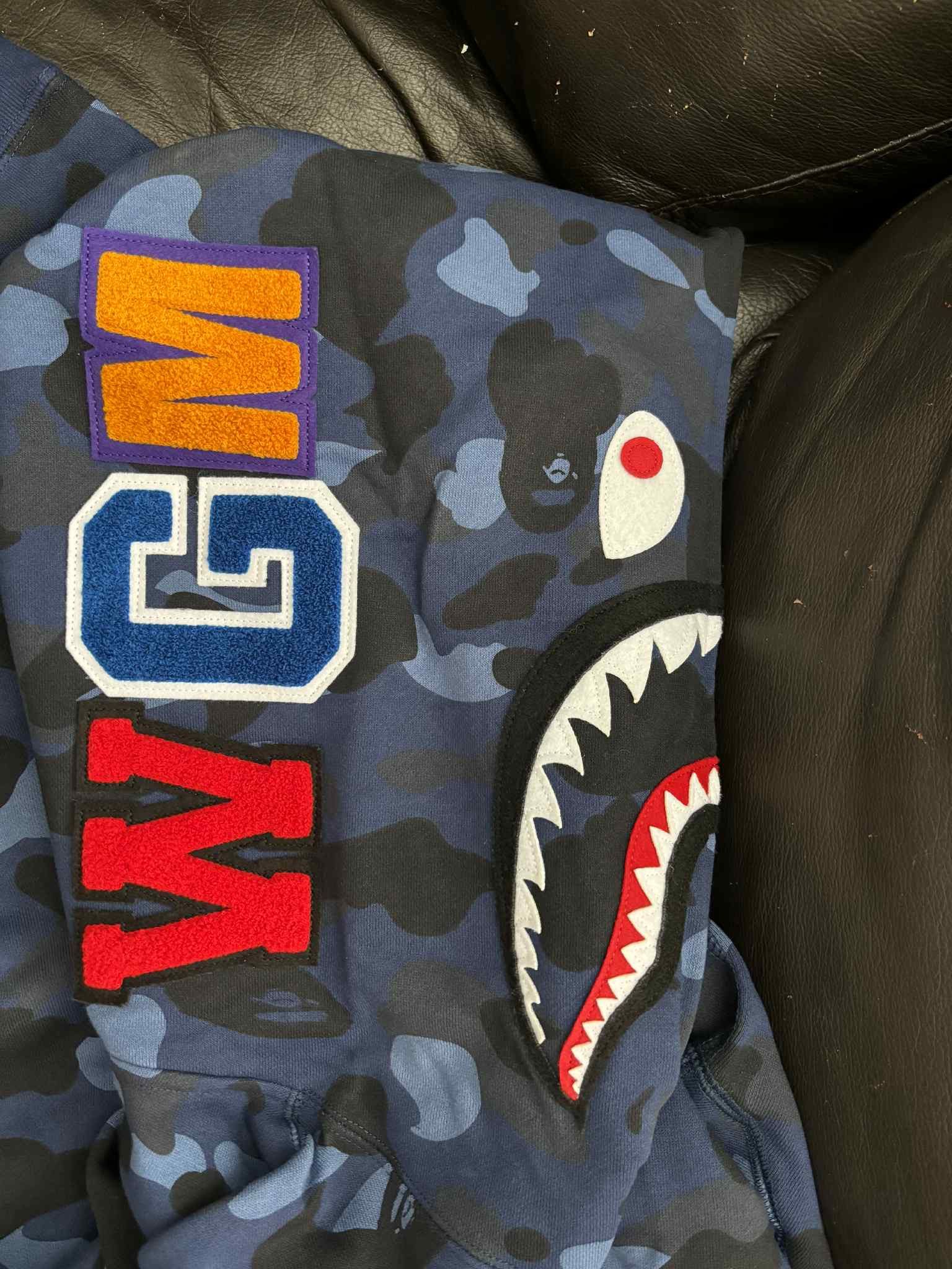 Bape A Bathing Ape Colour Camo Shark Pullover Hoodie Blue Size US XL / EU 56 / 4 - 2 Thumbnail