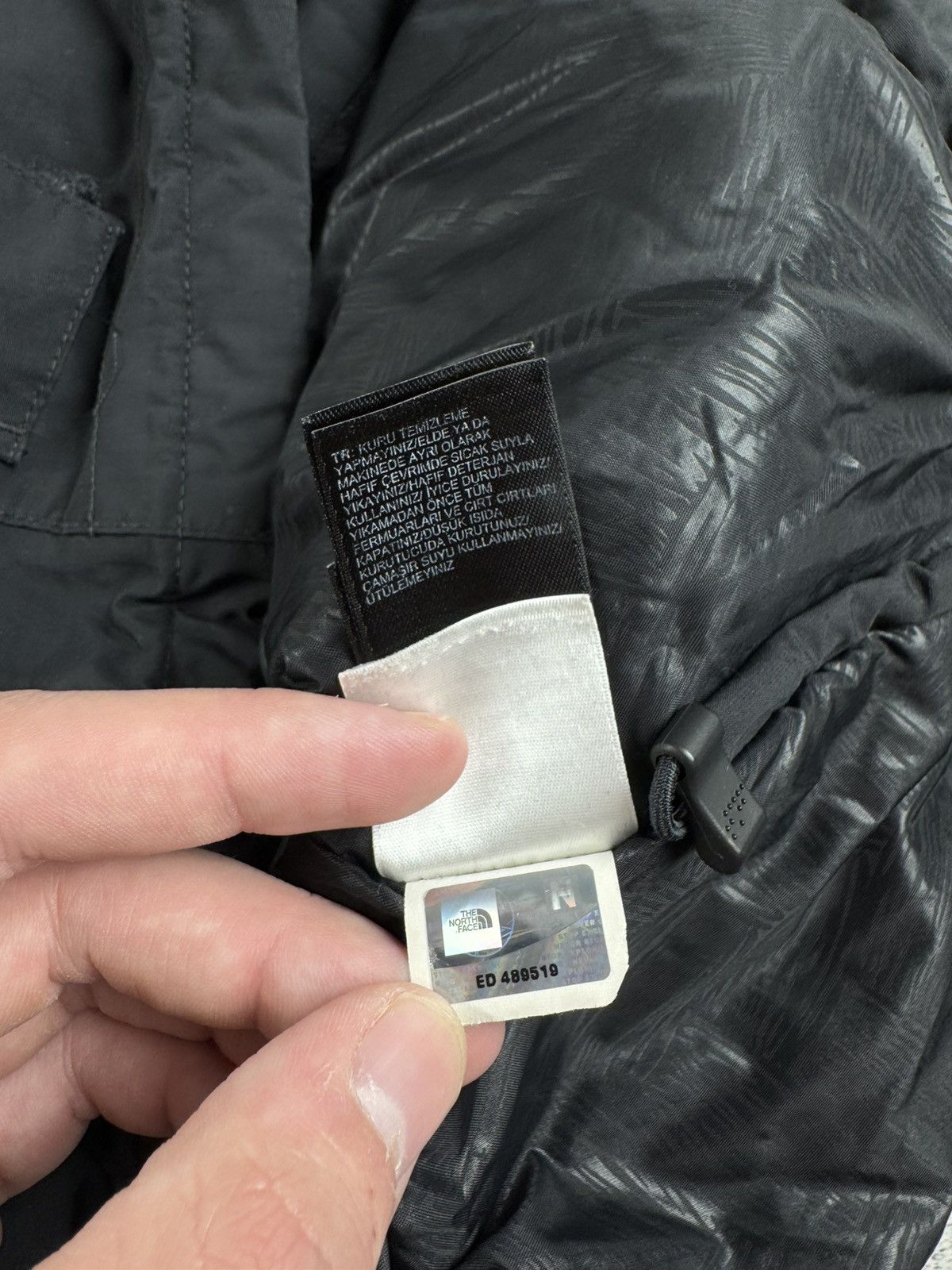 The North Face The North Face Pocket Hiking DryVent Women’s Small Black Zip Jacket Windbreaker Size S / US 4 / IT 40 - 11 Thumbnail