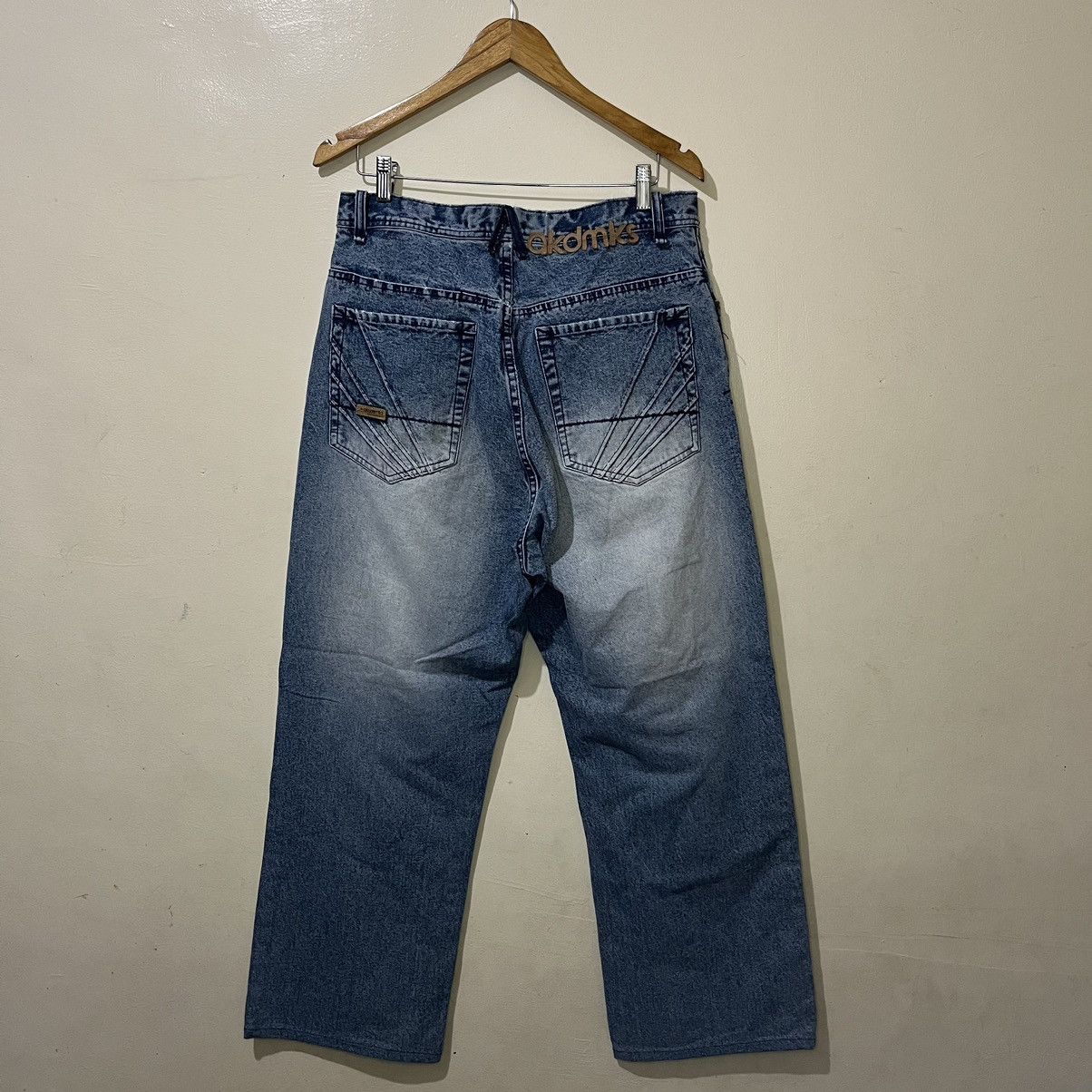 Akademiks 2000's Akademiks Hiphop Baggy Denim Pants Size US 33 - 12 Thumbnail