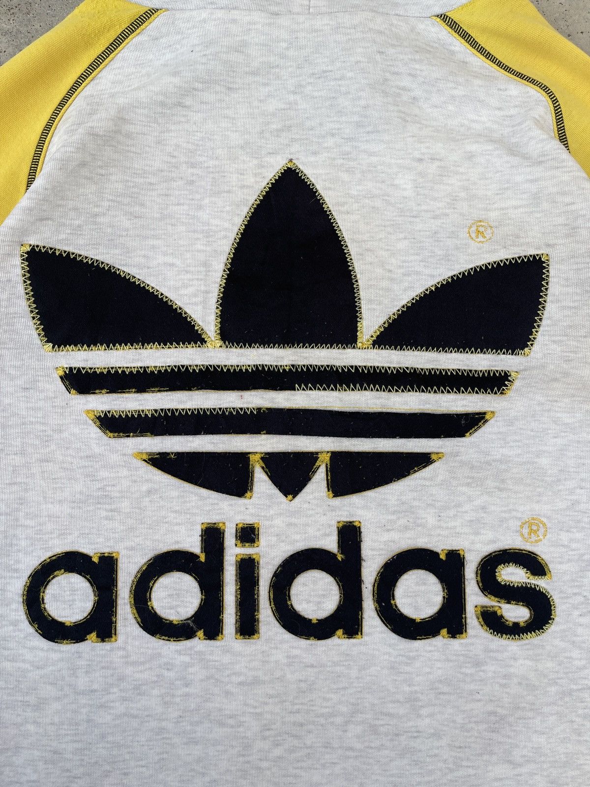 Adidas × Vintage Vintage 90s Adidas Trefoil Big Logo Sweatshirt Size US L / EU 52-54 / 3 - 13 Thumbnail