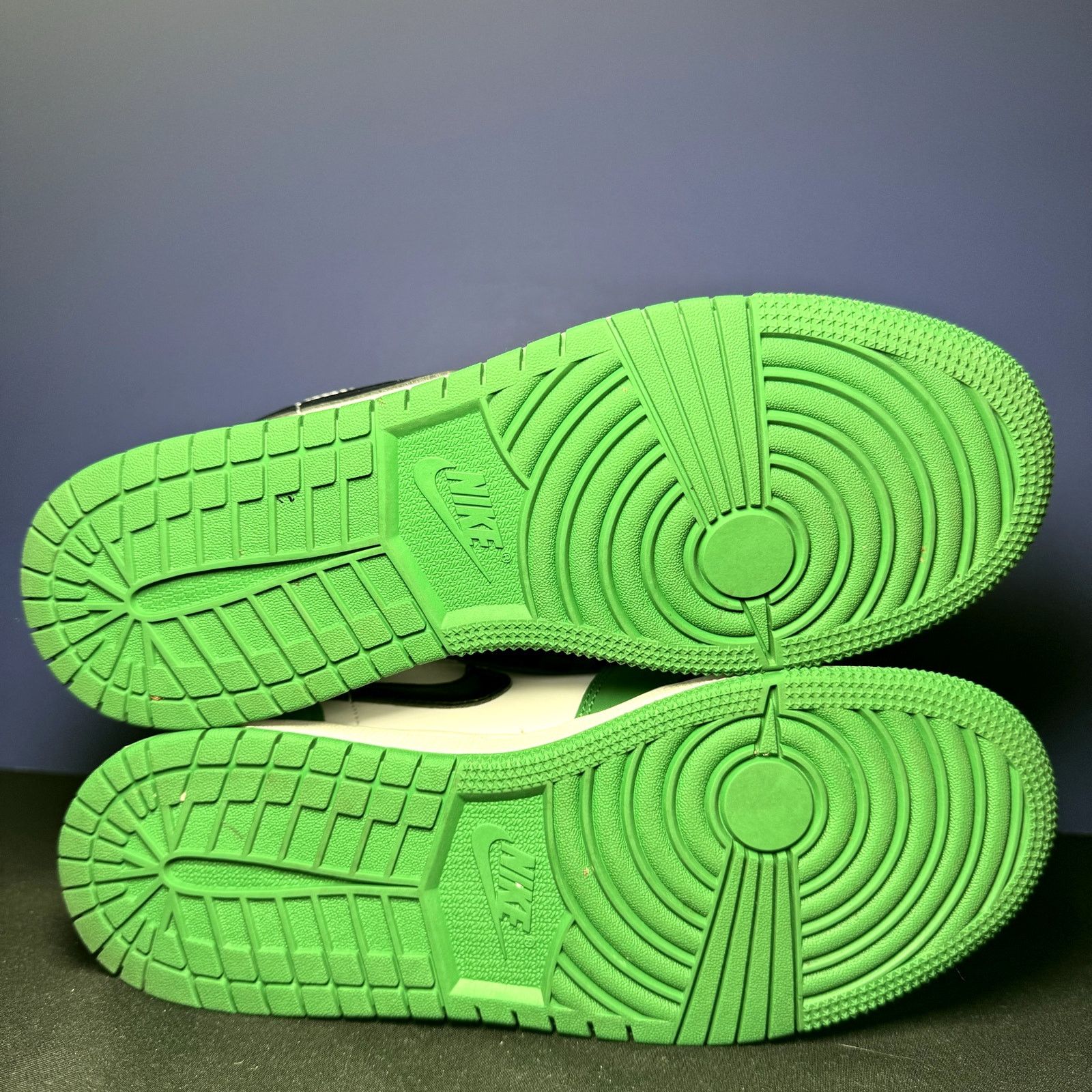 Jordan Brand × Nike Size 6.5 - Nike Air Jordan 1 Low GS Pine Green Men's Shoes Size US 6.5 / EU 39-40 - 8 Thumbnail