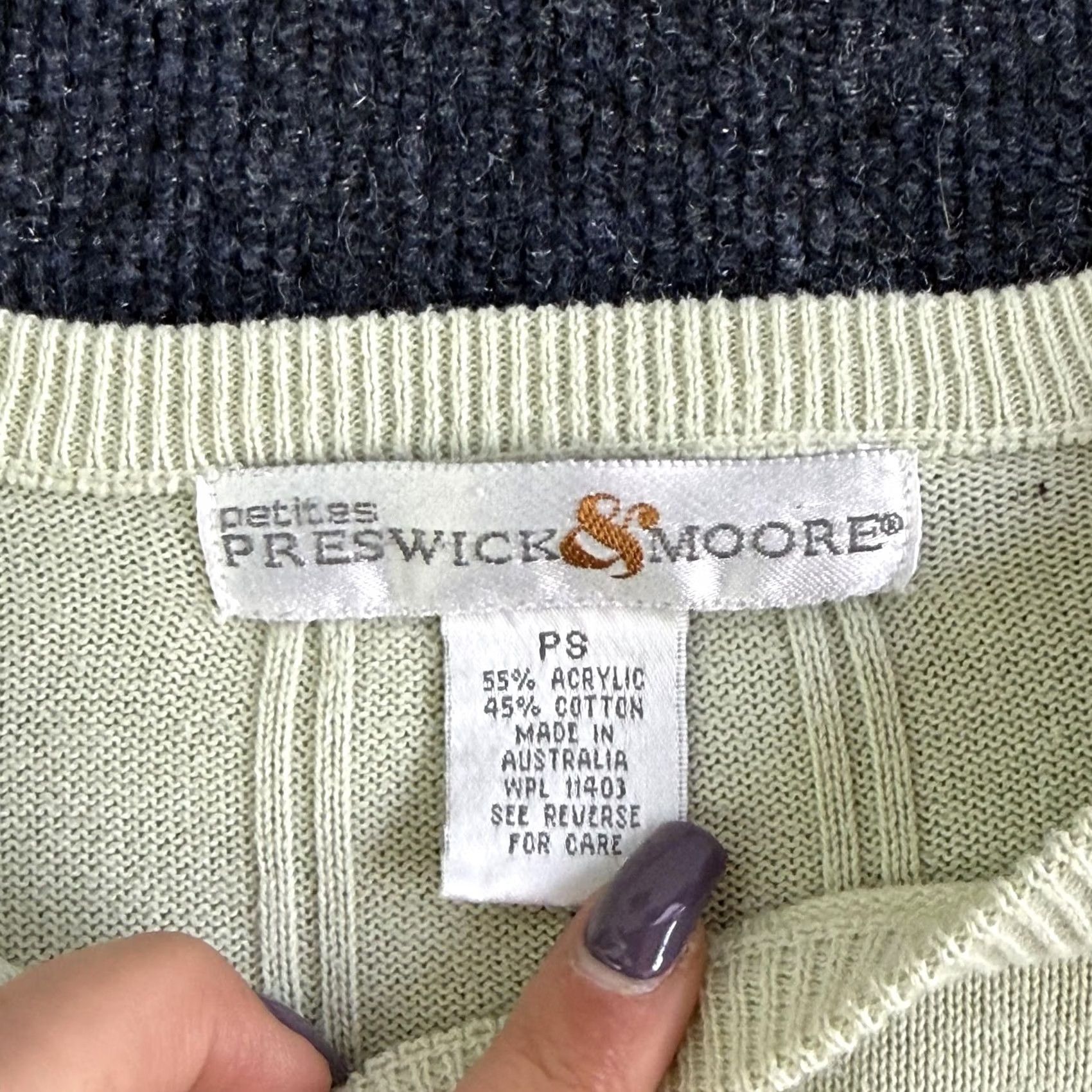 Vintage VINTAGE Preswick & Moore Sweater Womens Petite Small PS Green Crew Neck Tight-Knit Pullover Knit Short Sleeve Casual Womens Size S / US 4 / IT 40 - 4 Thumbnail