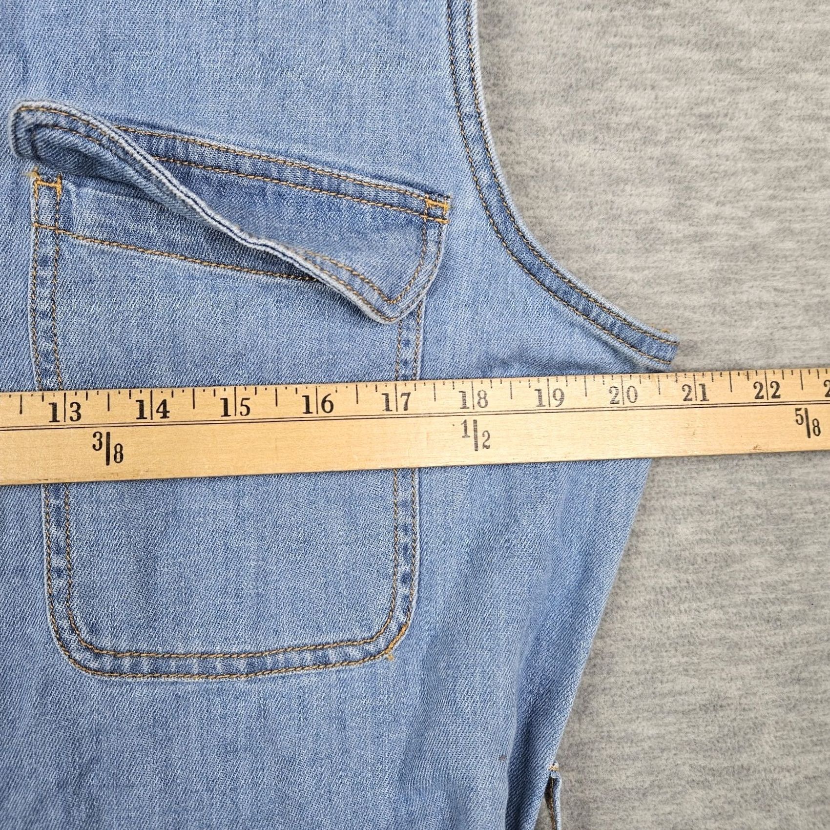Faherty Faherty Jumpsuit Denim Blue Sleeveless Button Up size 8 Women’s Cotton Linen Blend­ One-Piece Size 30" / US 8 / IT 44 - 4 Thumbnail