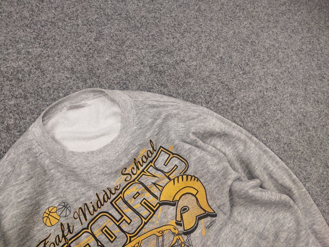 Vintage Vintage 90' Taft Middle School TROJANS basketball Sweatshirt Size US L / EU 52-54 / 3 - 4 Thumbnail