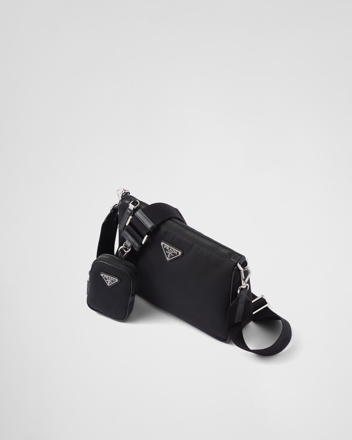 Prada PRADA $1990 Re-Nylon Saffiano Black Shoulder Bag New Size ONE SIZE - 2 Thumbnail