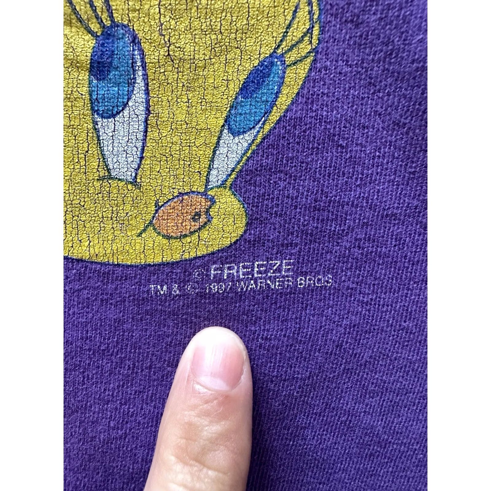 Vintage VINTAGE 1997 LOONEY TUNES Sylvester Tweety Purple T-Shirt L Adults 90s Cartoon Disney Warner Bros Cat Funny Size US L / EU 52-54 / 3 - 3 Thumbnail