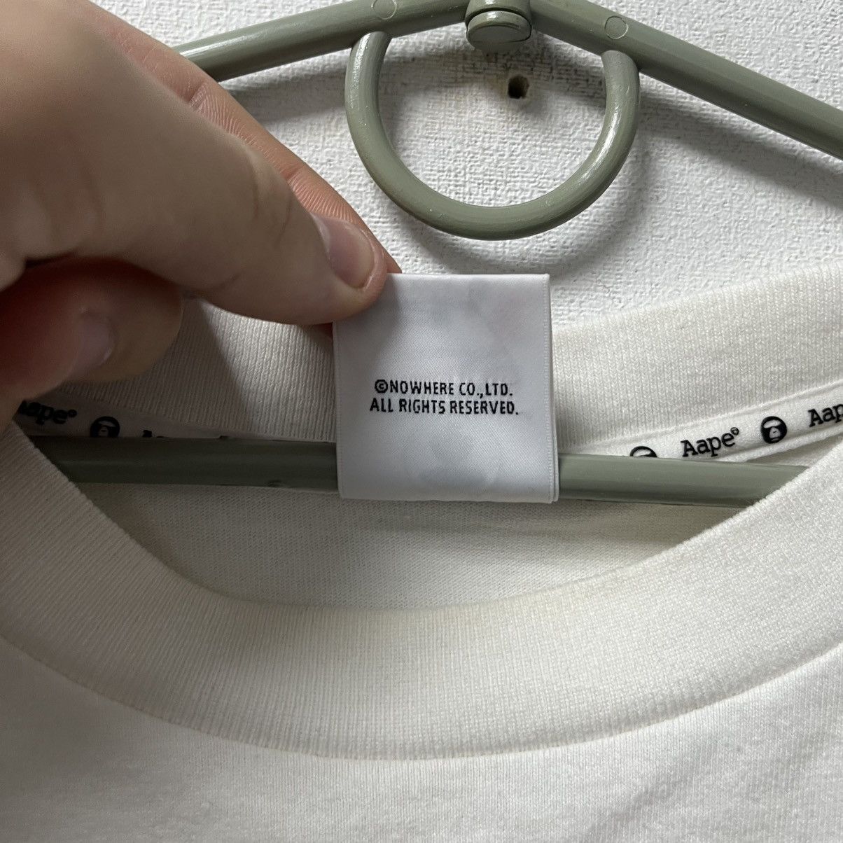 Aape Aape Bape circle logo t-shirt tee big logo Size XL Size US XL / EU 56 / 4 - 14 Thumbnail