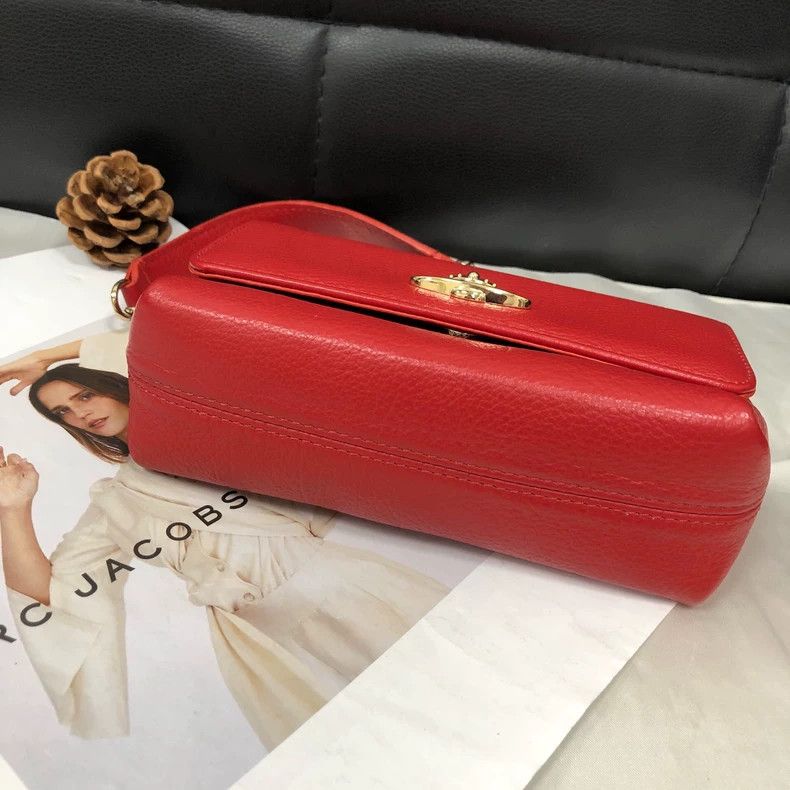 Vivienne Westwood Vivienne Westwood size os Saturn Queen Mother red shoulder Size ONE SIZE - 3 Thumbnail