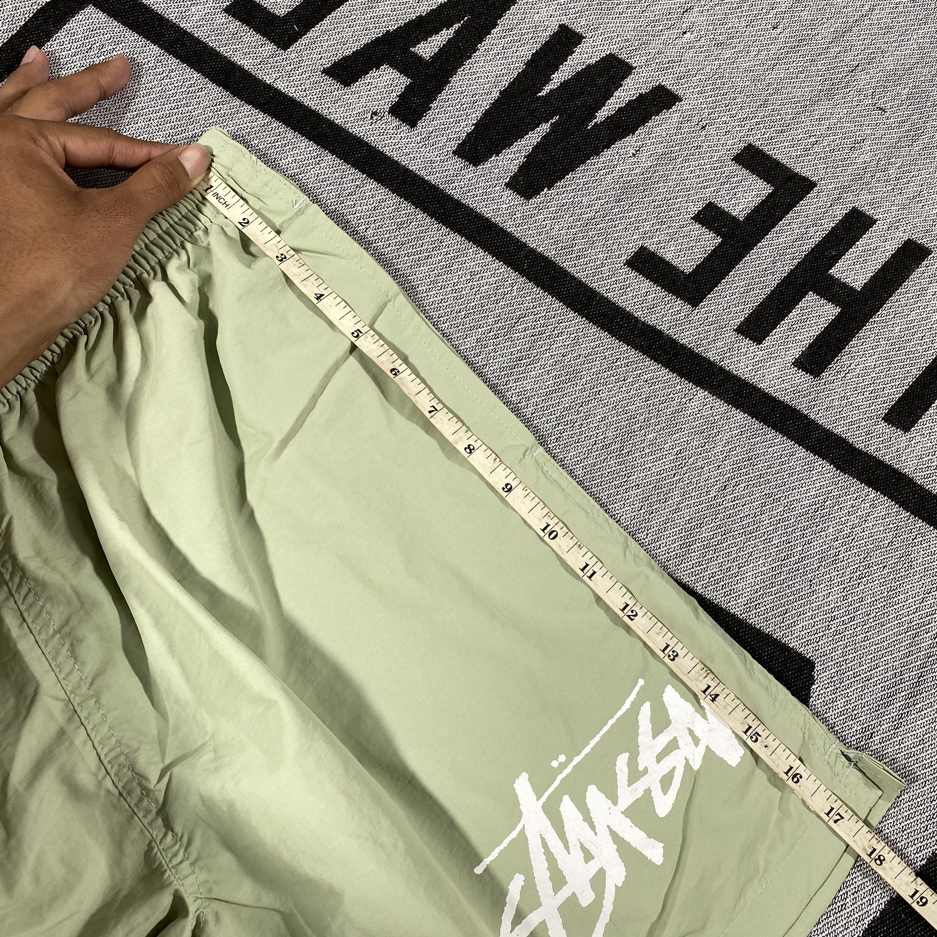 Stussy stussy big logo shorts size 32 Size US 32 / EU 48 - 9 Thumbnail