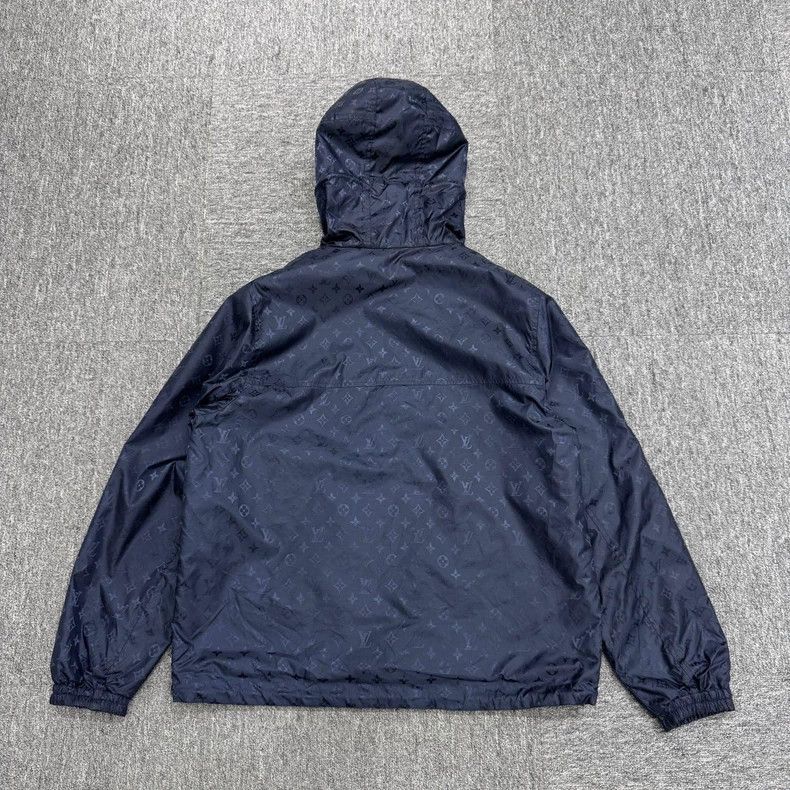 Louis Vuitton Louis Vuitton Full-print presbyopic reversible jacket Size US M / EU 48-50 / 2 - 2 Thumbnail
