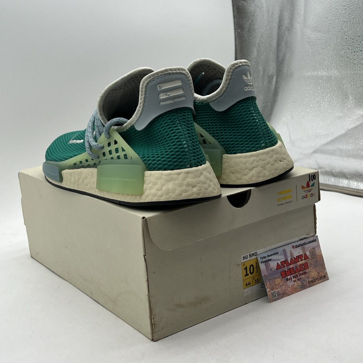 Adidas Pharrell x NMD human race dash green Size US 10.5 / EU 43-44 - 5 Thumbnail