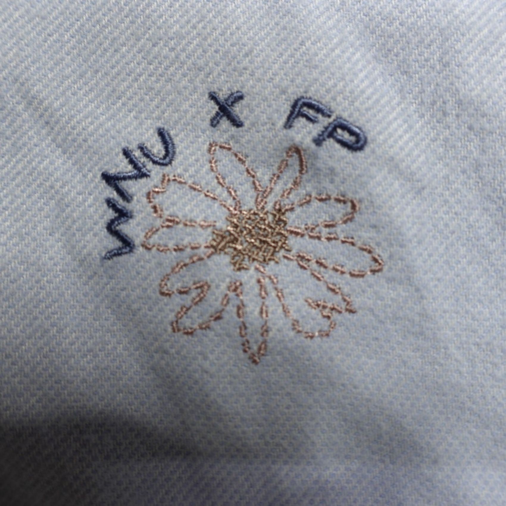 Free People WNY Free People Womens Shirt 10 Blue Flannel The Boyfriend Made In Portugal Size L / US 10 / IT 46 - 2 Thumbnail