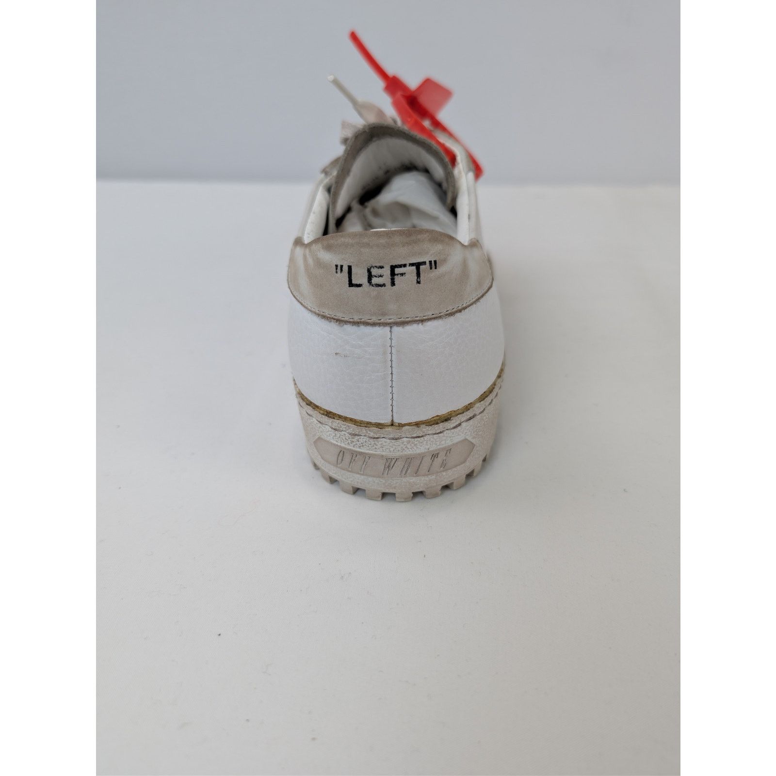 Off-White o1rshd1 Virgil Abloh Address Low Top Sneaker White / Black Size US 10 / EU 43 - 16 Thumbnail