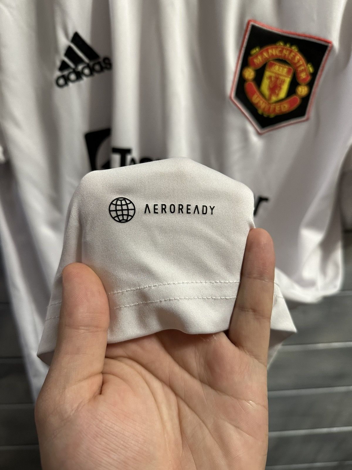 Adidas Rare T-Shirt Manchester United Adidas 2022’. Football Size US L / EU 52-54 / 3 - 9 Thumbnail