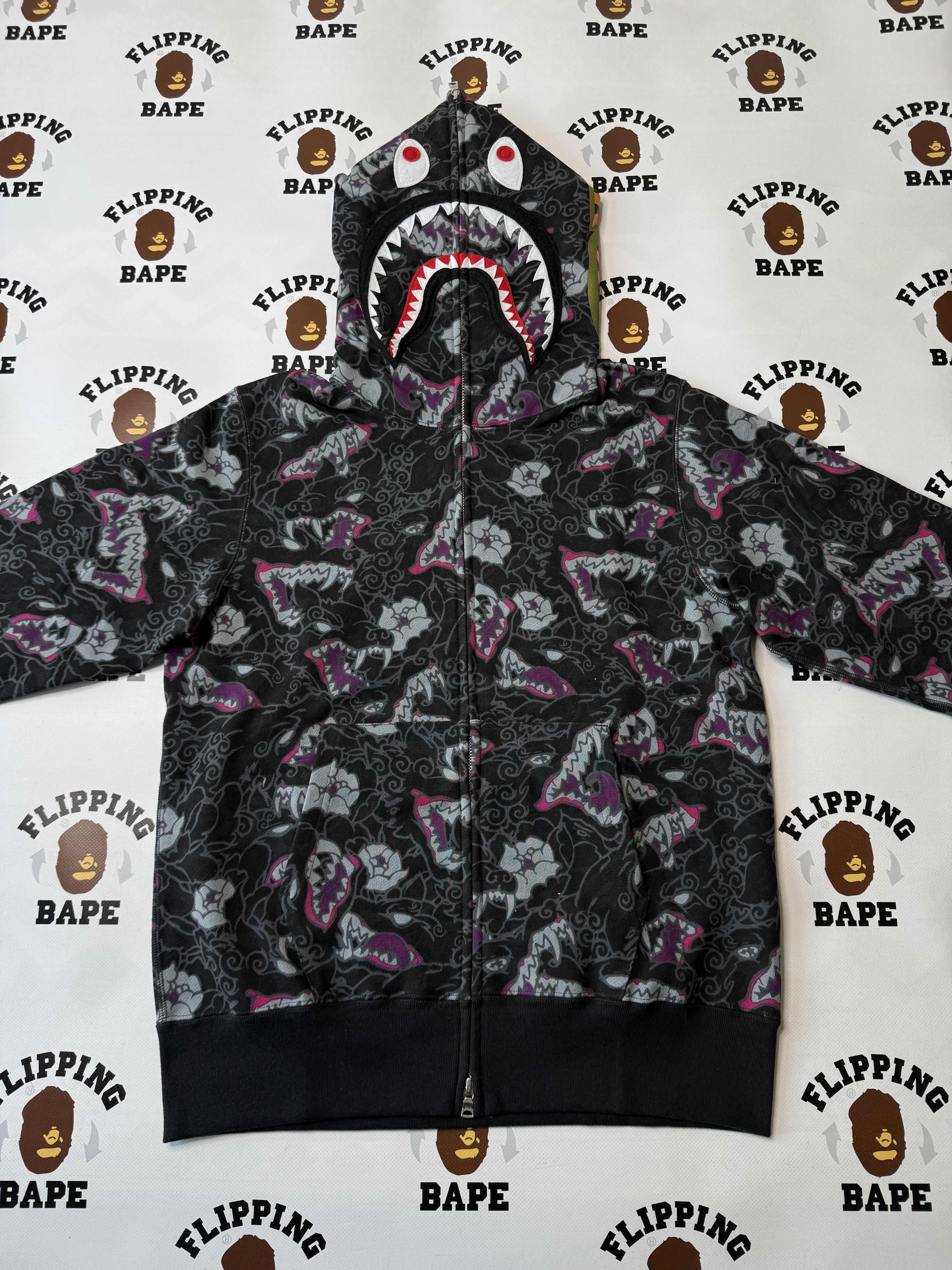 Bape BAPE JAPANESE TATTOO CAMO SHARK FZ HOODIE Size US S / EU 44-46 / 1 - 9 Thumbnail