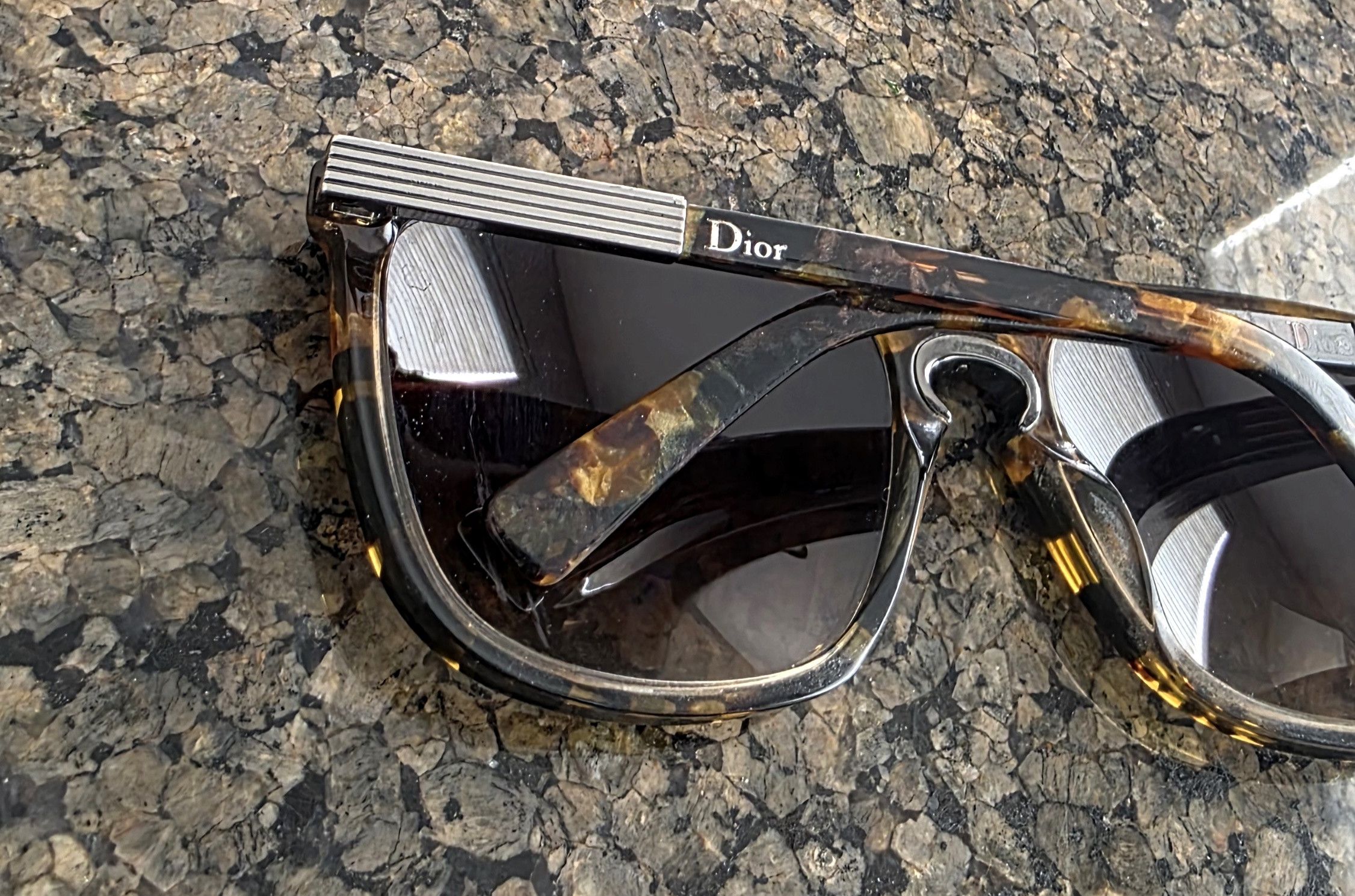 Dior Christian Dior Entracte2 Women Sunglasses Tortoise Italy Size ONE SIZE - 8 Thumbnail