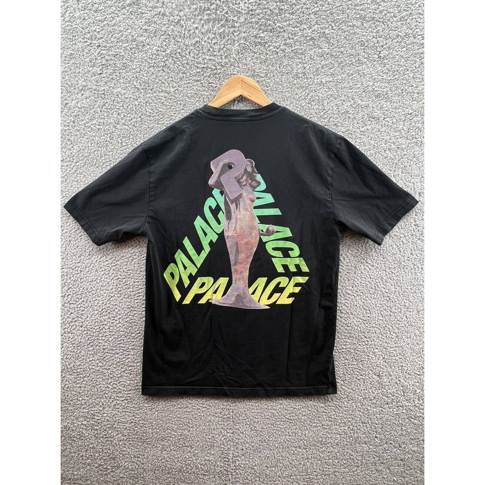Palace Skateboards Rolls P3 Black Men's T-Shirt Size Medium