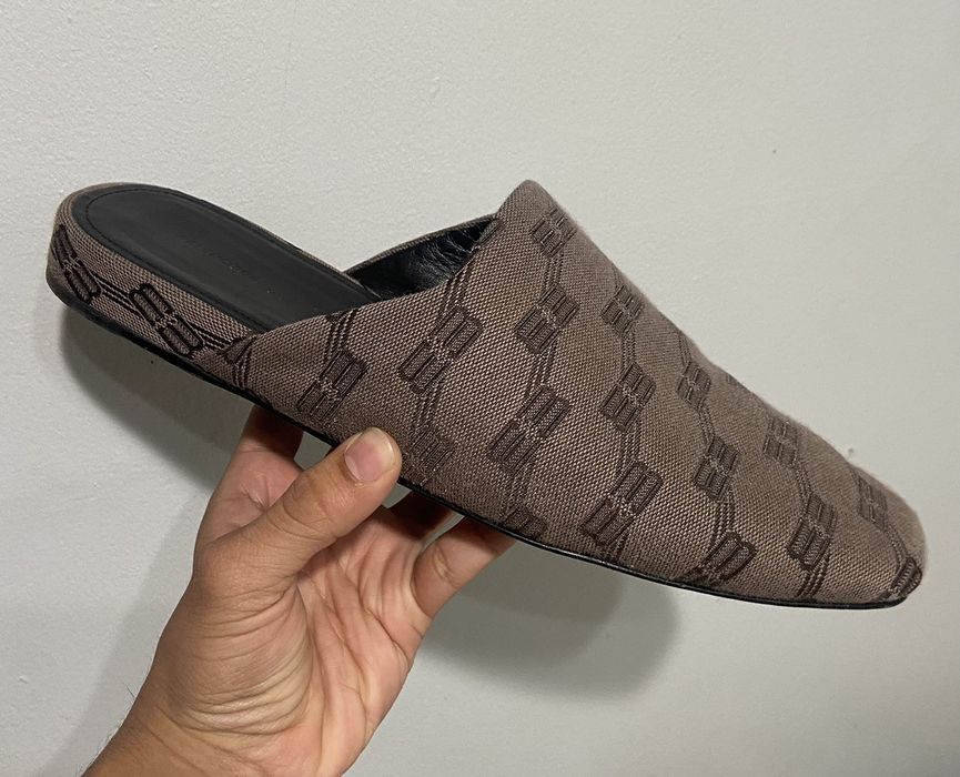 Balenciaga Balenciaga Slipper/Mules | Grailed