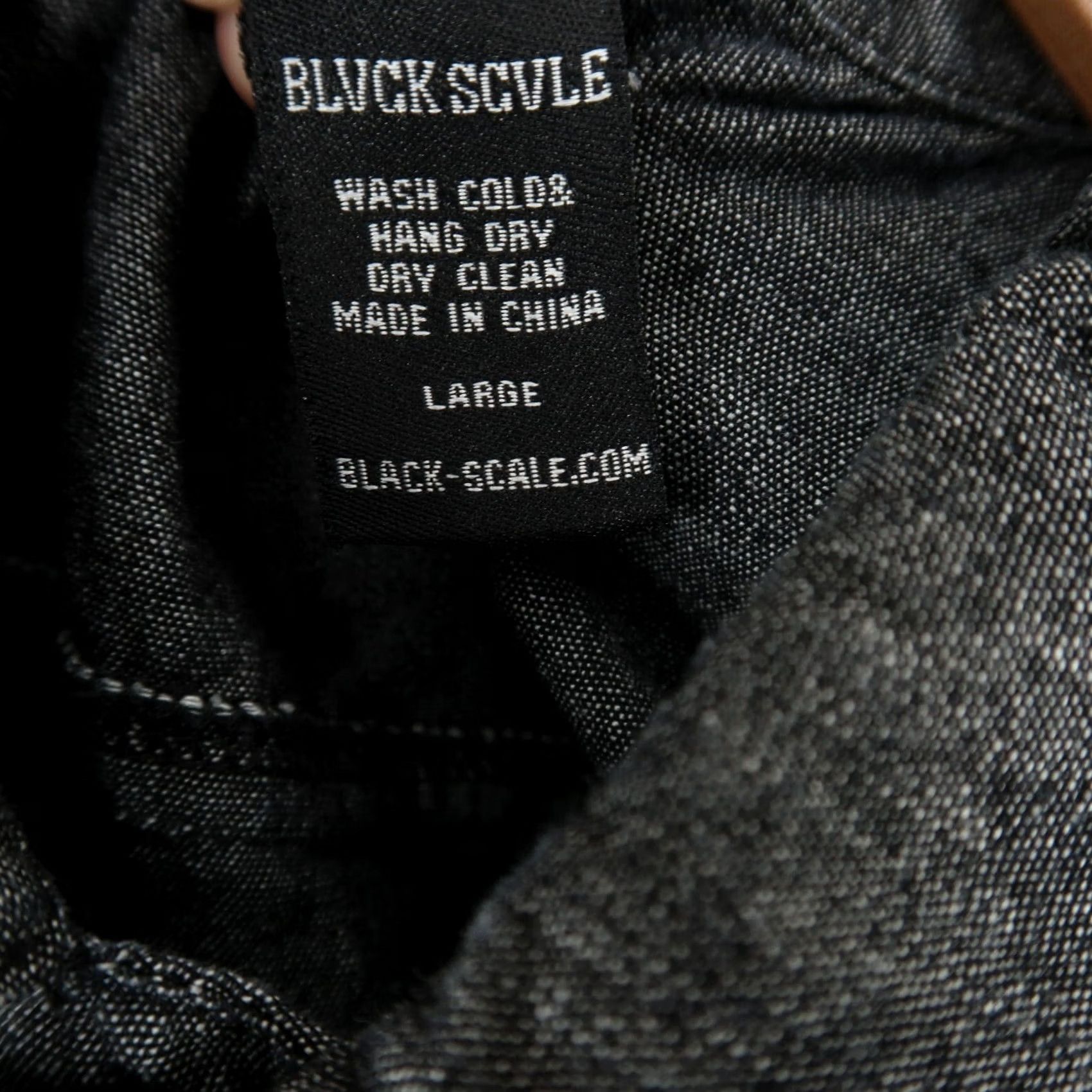 Black Scale Black Scale Denim Shirt Jacket Mens Large Black Denim Trucker Snap Front Bomber Jacket Size US L / EU 52-54 / 3 - 7 Thumbnail