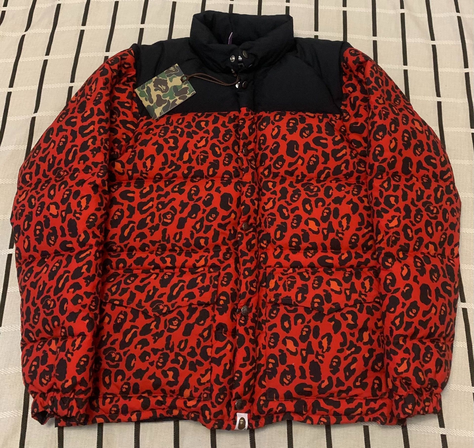 Bape Bape Down Camo Red Heavy Coat M Men Size US M / EU 48-50 / 2 - 1 Thumbnail