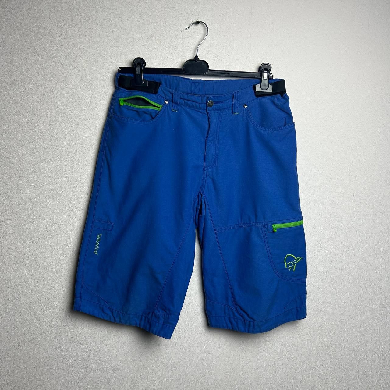 Norrona Mens Norrona Small logo Multipocket blue outdoor shorts Size US 32 / EU 48 - 1 Thumbnail