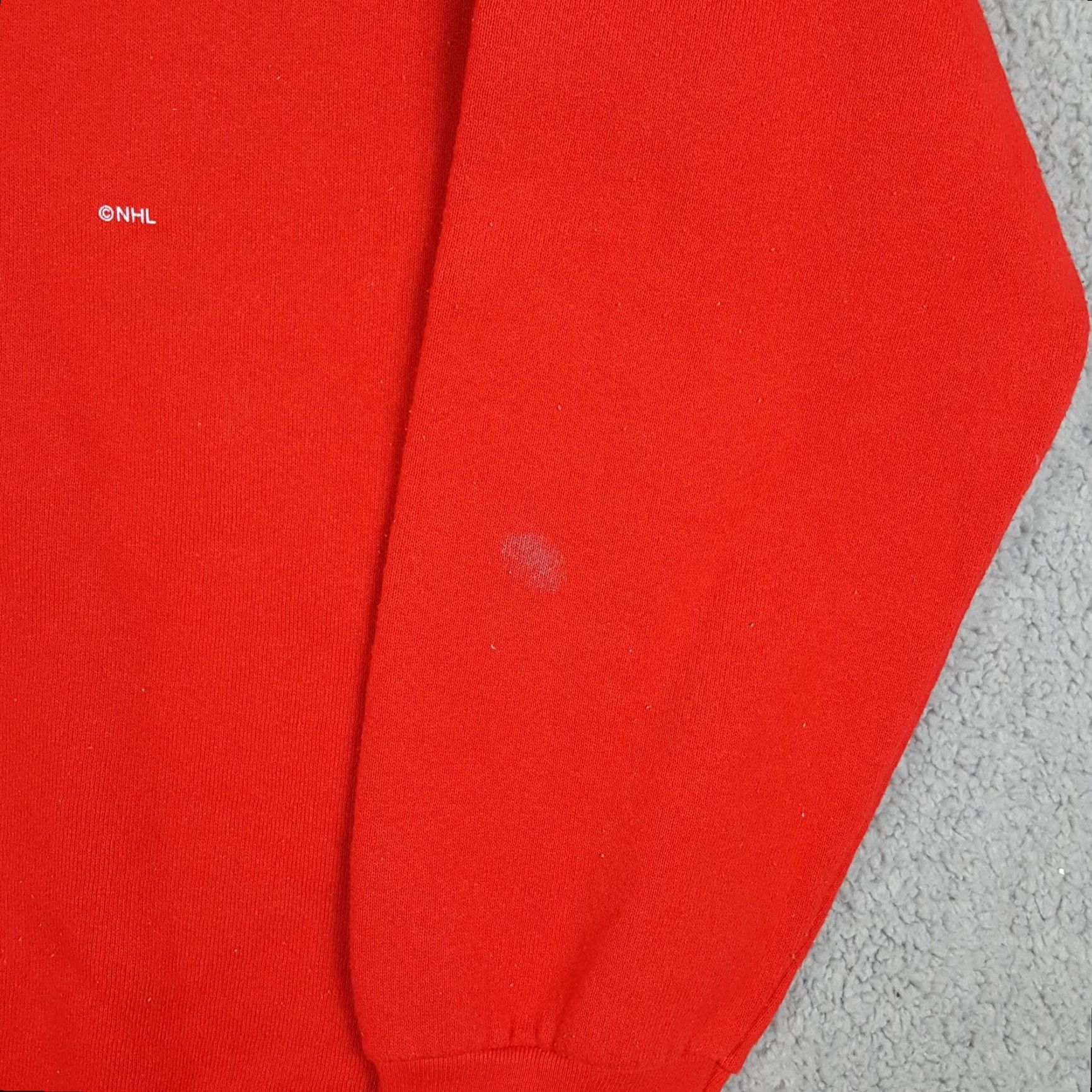 Vintage VINTAGE 90s Detroit Red Wings Ice Hockey Men's Medium NHL Pullover Crewneck Sweatshirt Size US M / EU 48-50 / 2 - 4 Thumbnail