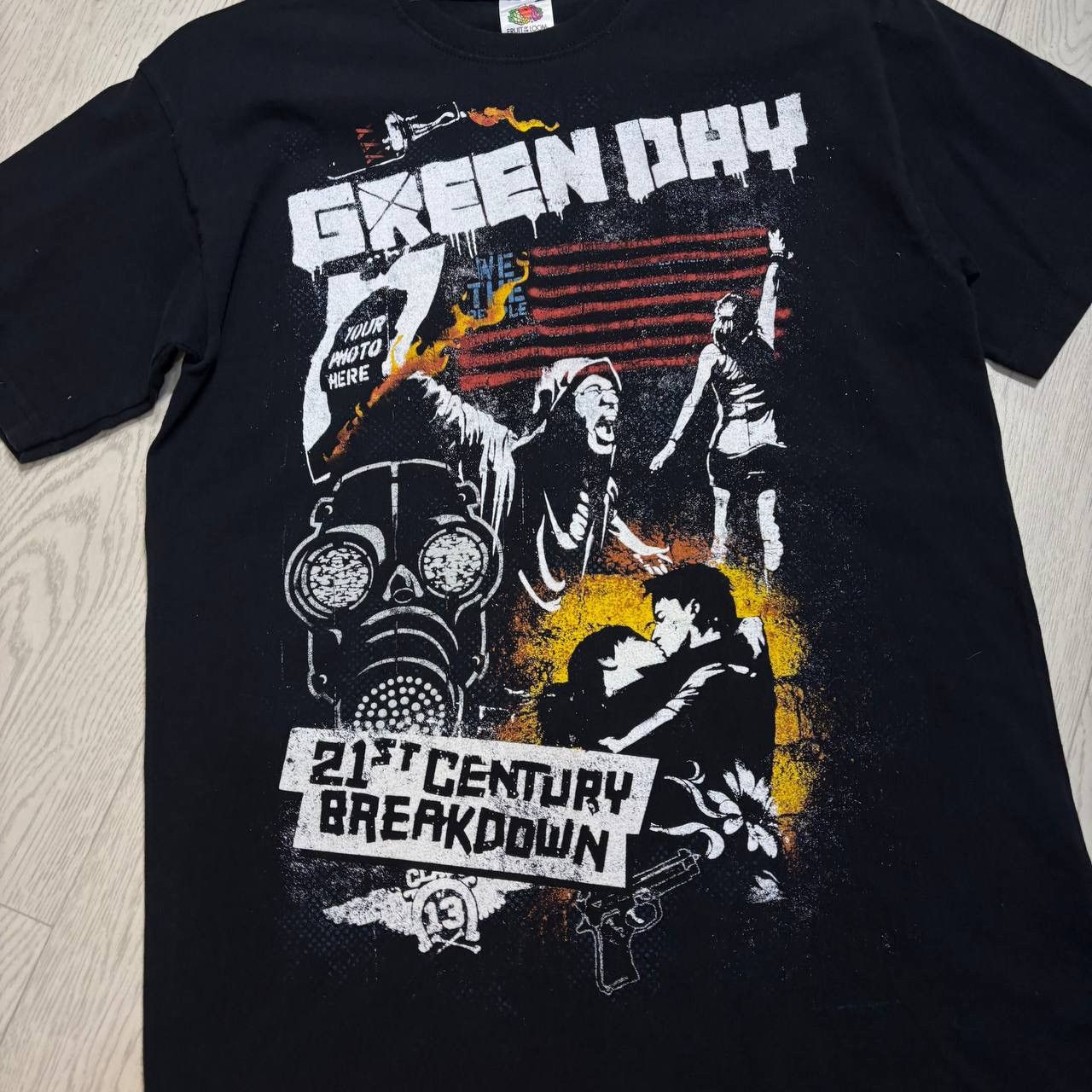 Band Tees Green Day 2009 Tour T-shirt Size:S Size US S / EU 44-46 / 1 - 4 Thumbnail