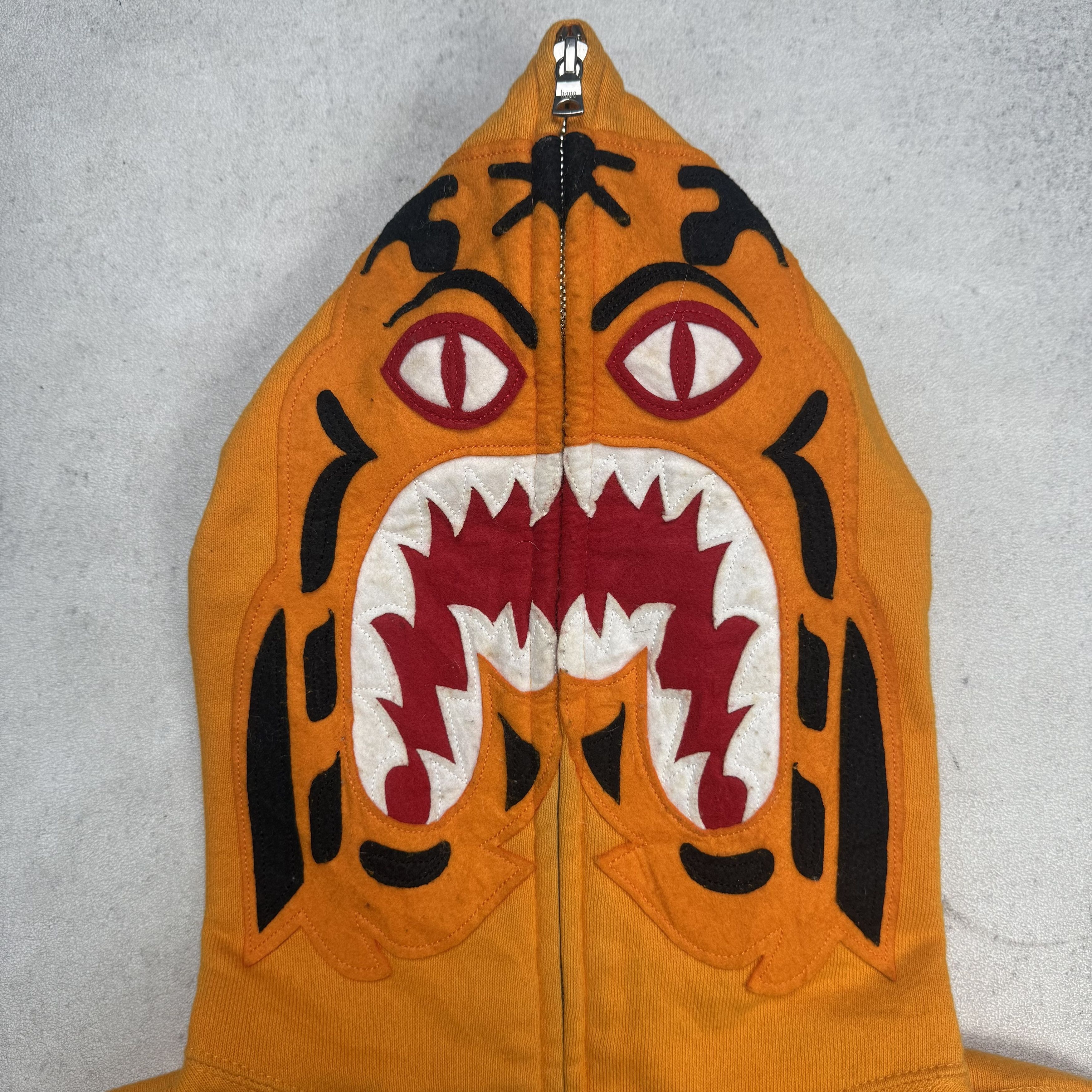 Bape Bape Orange Tiger Shark Hoodie Orange Size US S / EU 44-46 / 1 - 5 Thumbnail