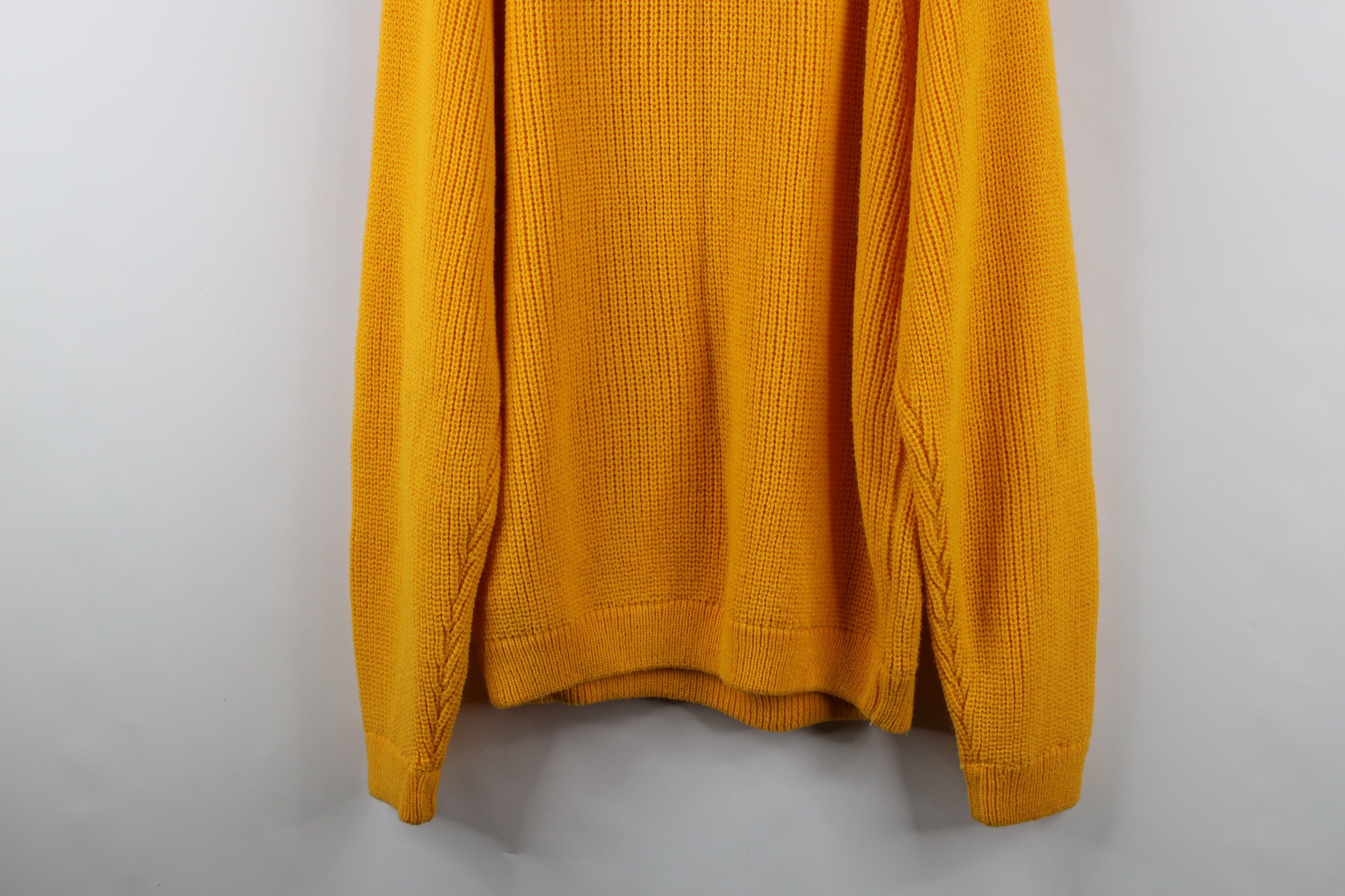 Vintage Vintage 90s Streetwear Ribbed Knit Crewneck Sweater Yellow Size US L / EU 52-54 / 3 - 10 Thumbnail