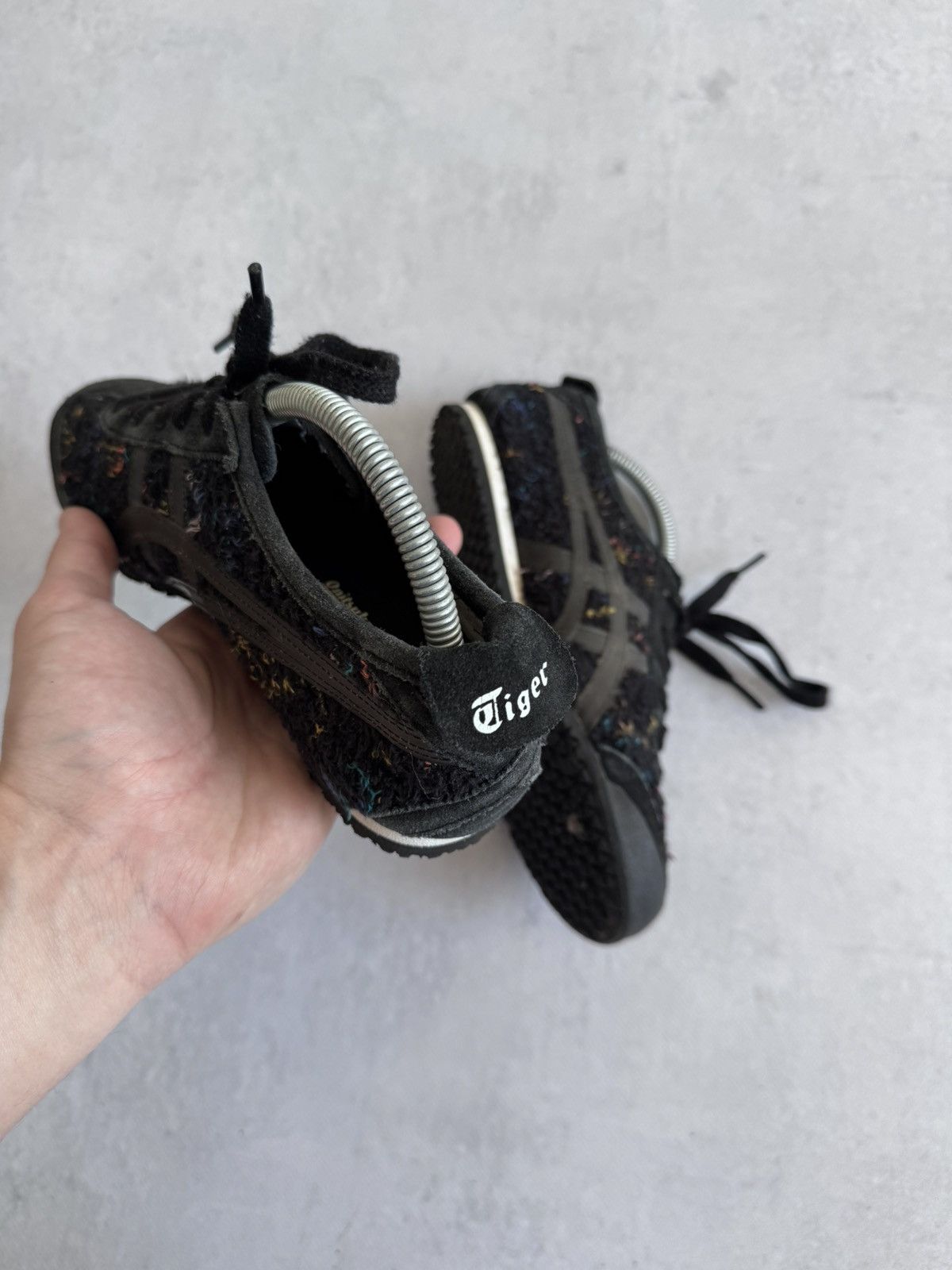 Onitsuka Tiger Vintage Onitsuka Tiger Mexico 66 Fleece Black Y2K Sneakers Size US 5 / IT 35 - 8 Thumbnail