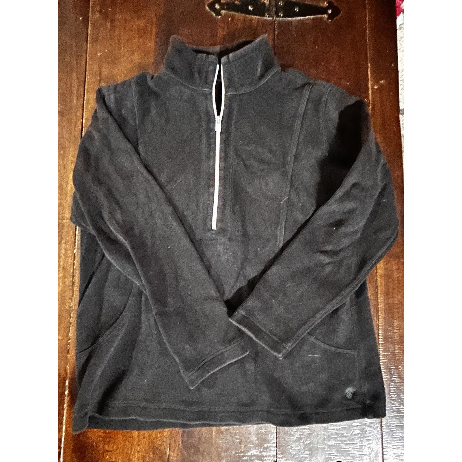 Tommy Bahama Tommy Bahama Black Pullover 1/4 Zip Men’s Lg Pineapple Logo Size US L / EU 52-54 / 3 - 1 Thumbnail