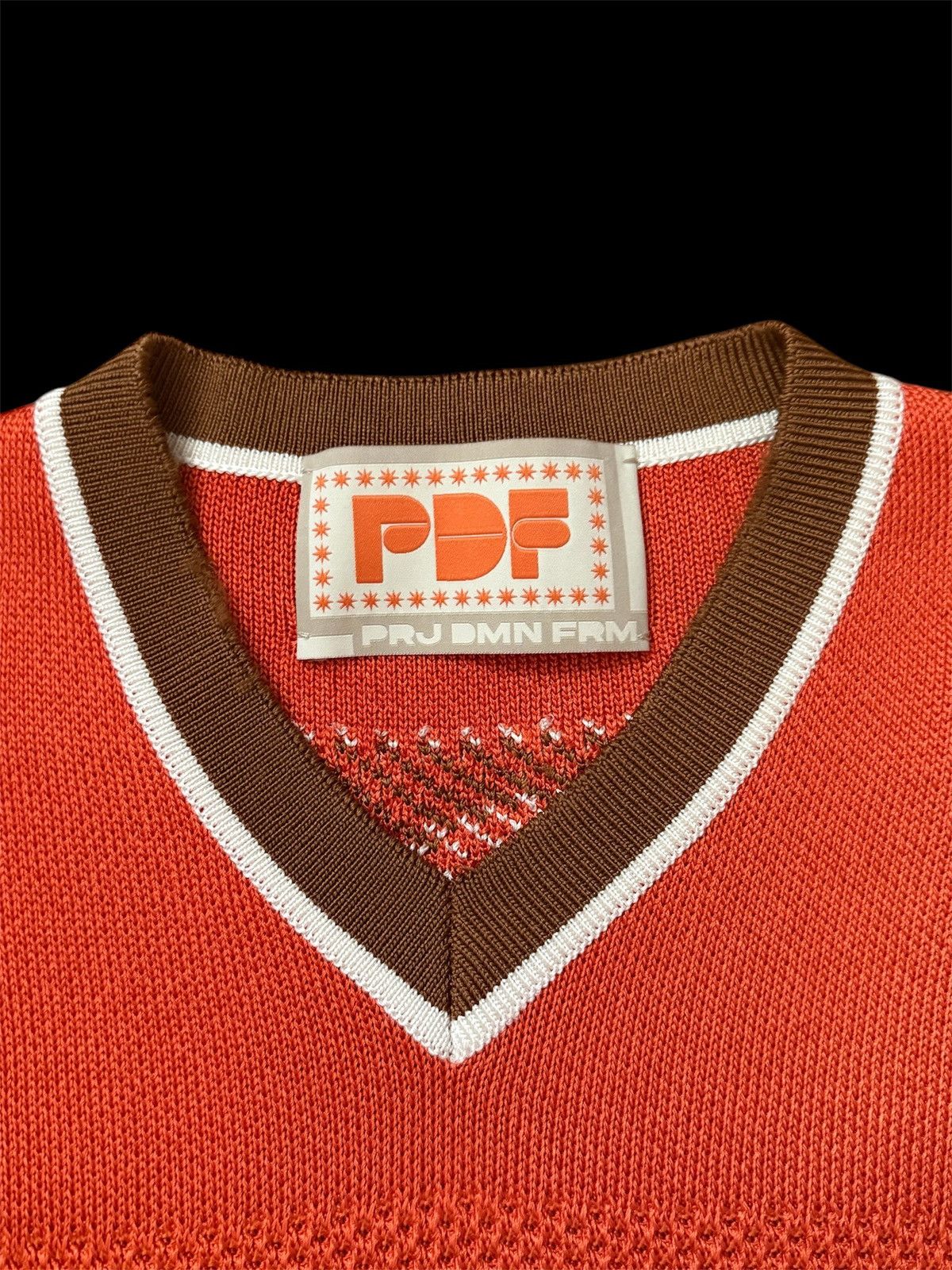 PDF PDF Channel Football K000 Orange jersey Size US XS / EU 42 / 0 - 6 Thumbnail