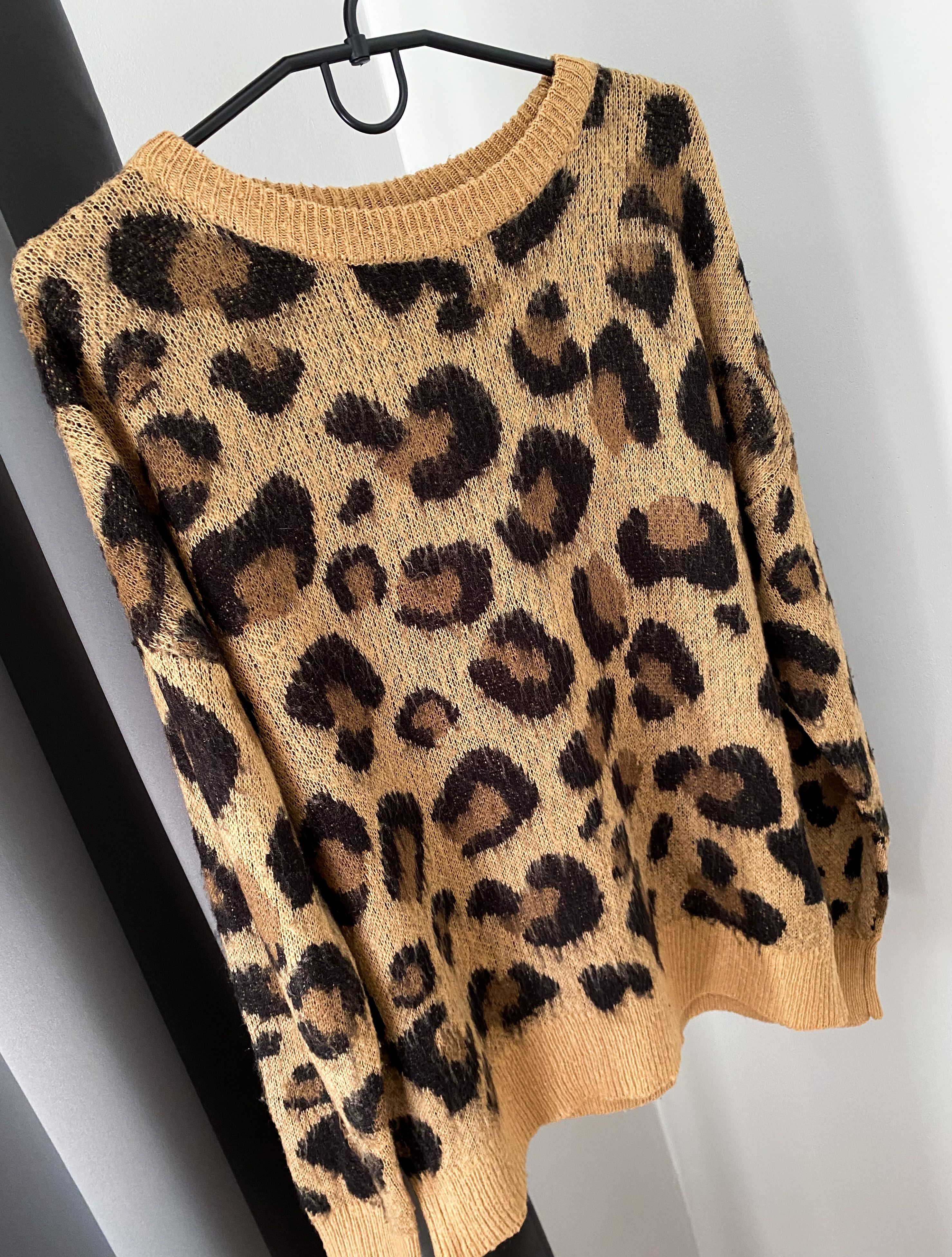 Japanese Brand Japanese vintage Leopard Mohair Unisex Knit Sweater Size US S / EU 44-46 / 1 - 3 Thumbnail