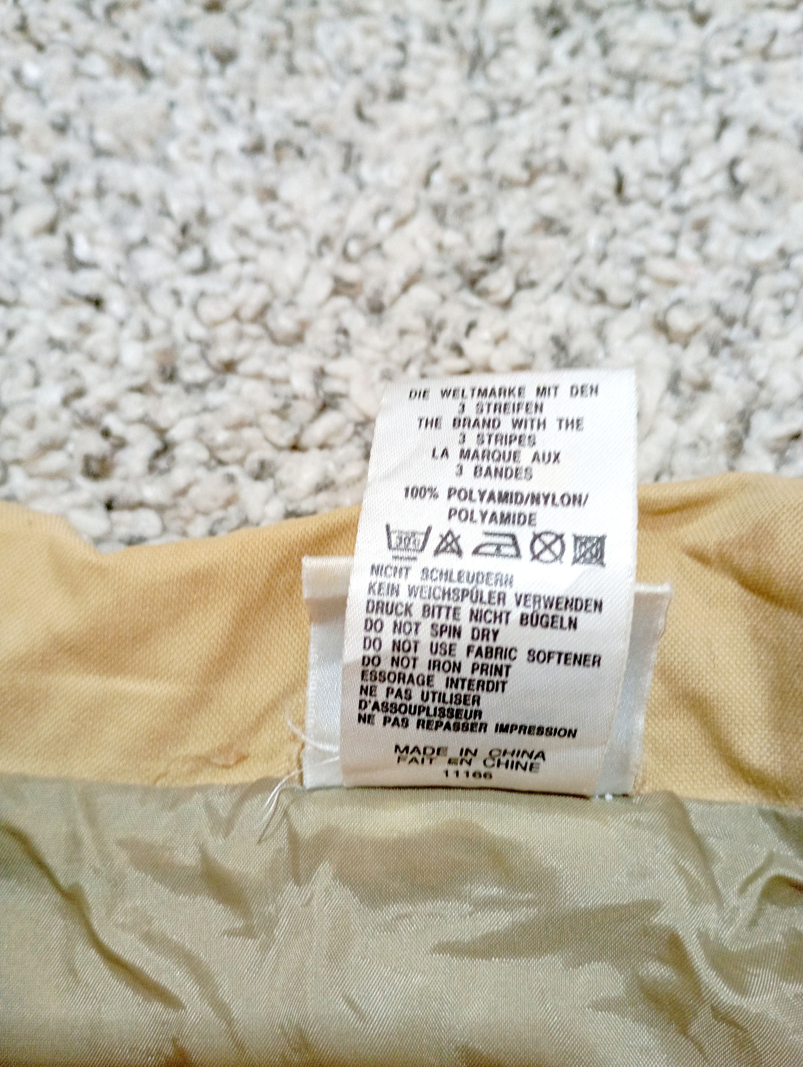 Adidas Adidas 90s Vintage Light Jacket Size M Size US M / EU 48-50 / 2 - 10 Thumbnail
